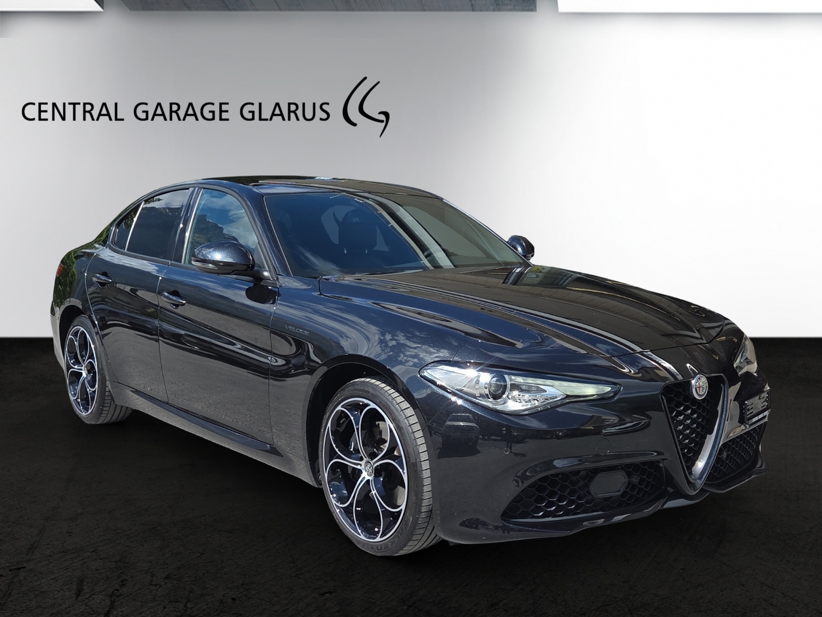 ALFA ROMEO Giulia 2.0 Veloce Q4 Automatic-image-1