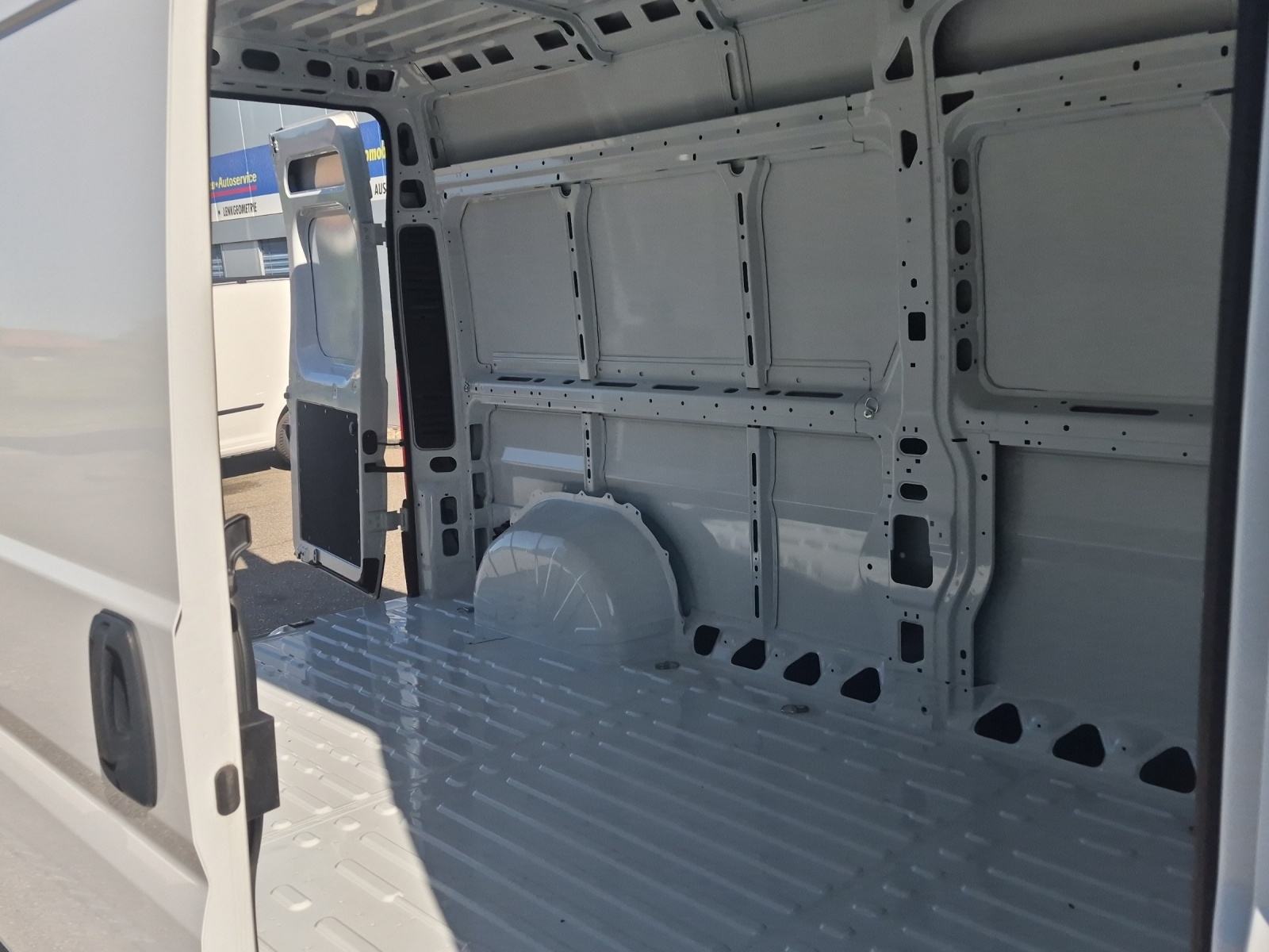 OPEL Movano 2.2 d 3,5t L3H2 Heavy-image-16