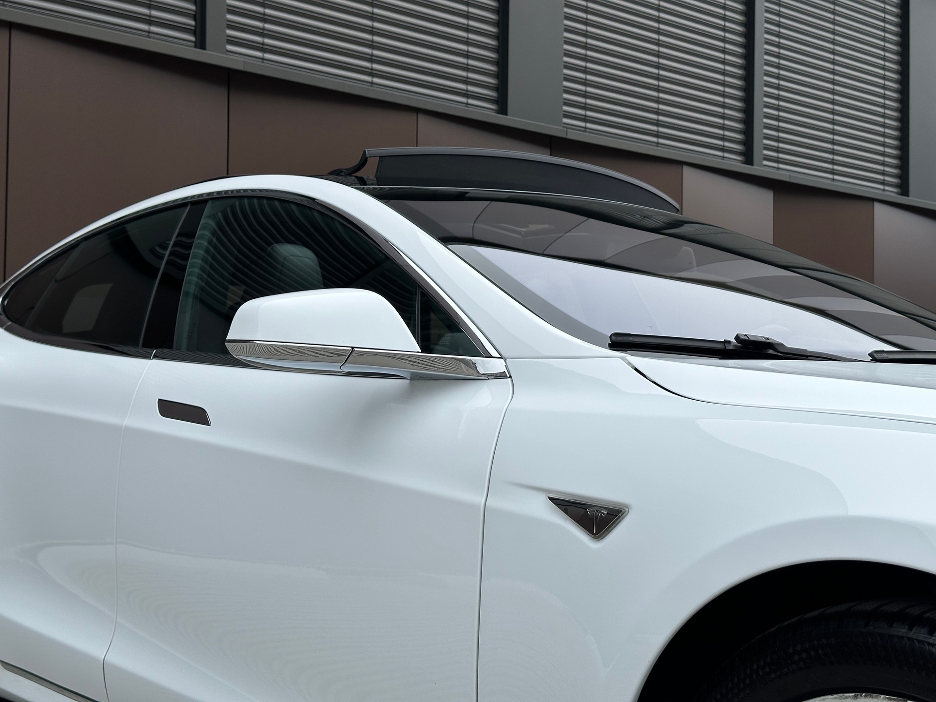 TESLA Model S 60 *FREE SUPERCHARGING* *CCS-UPGRADE* *AUTOPILOT*-image-7