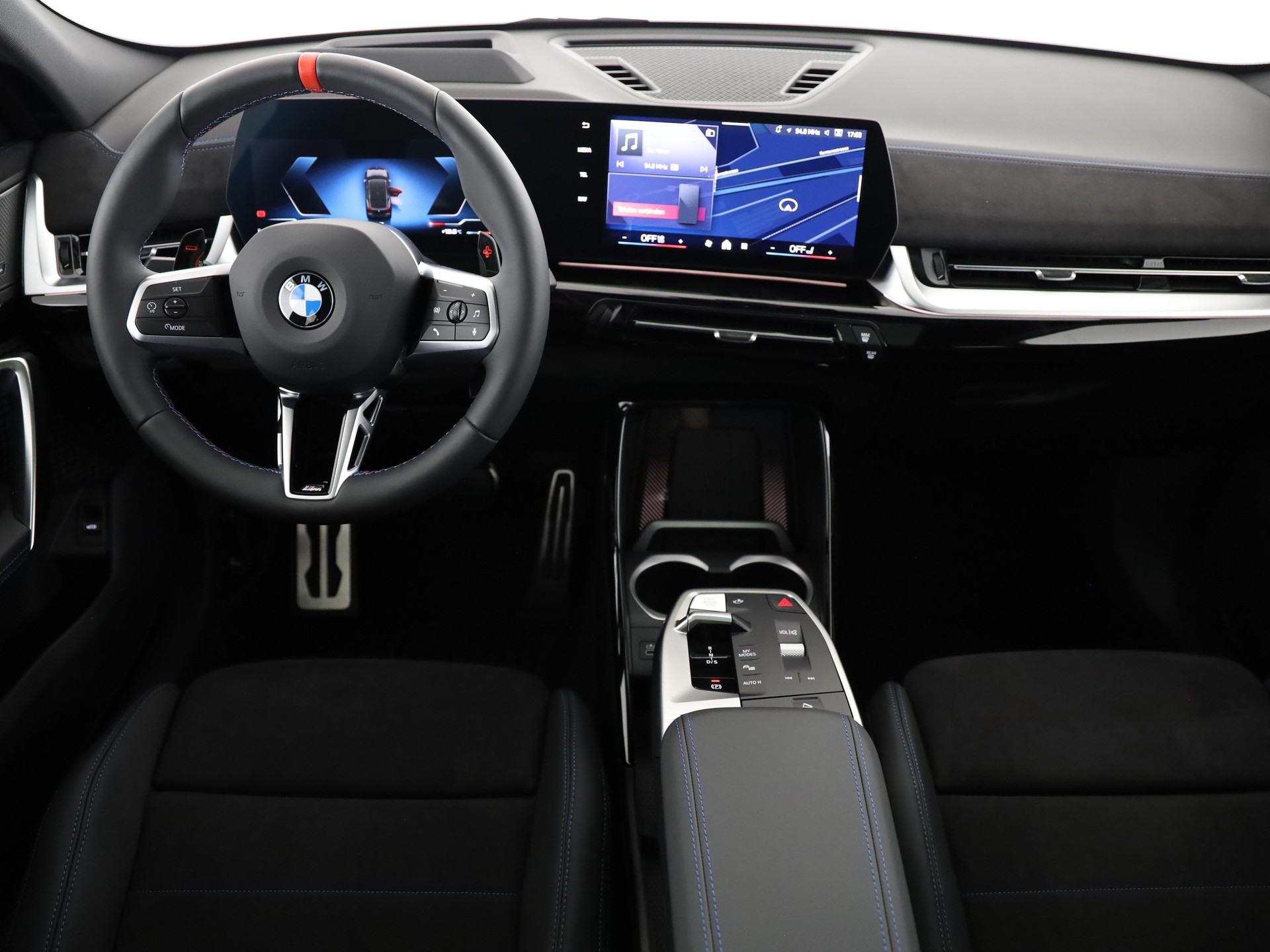 BMW X2 35i-image-18