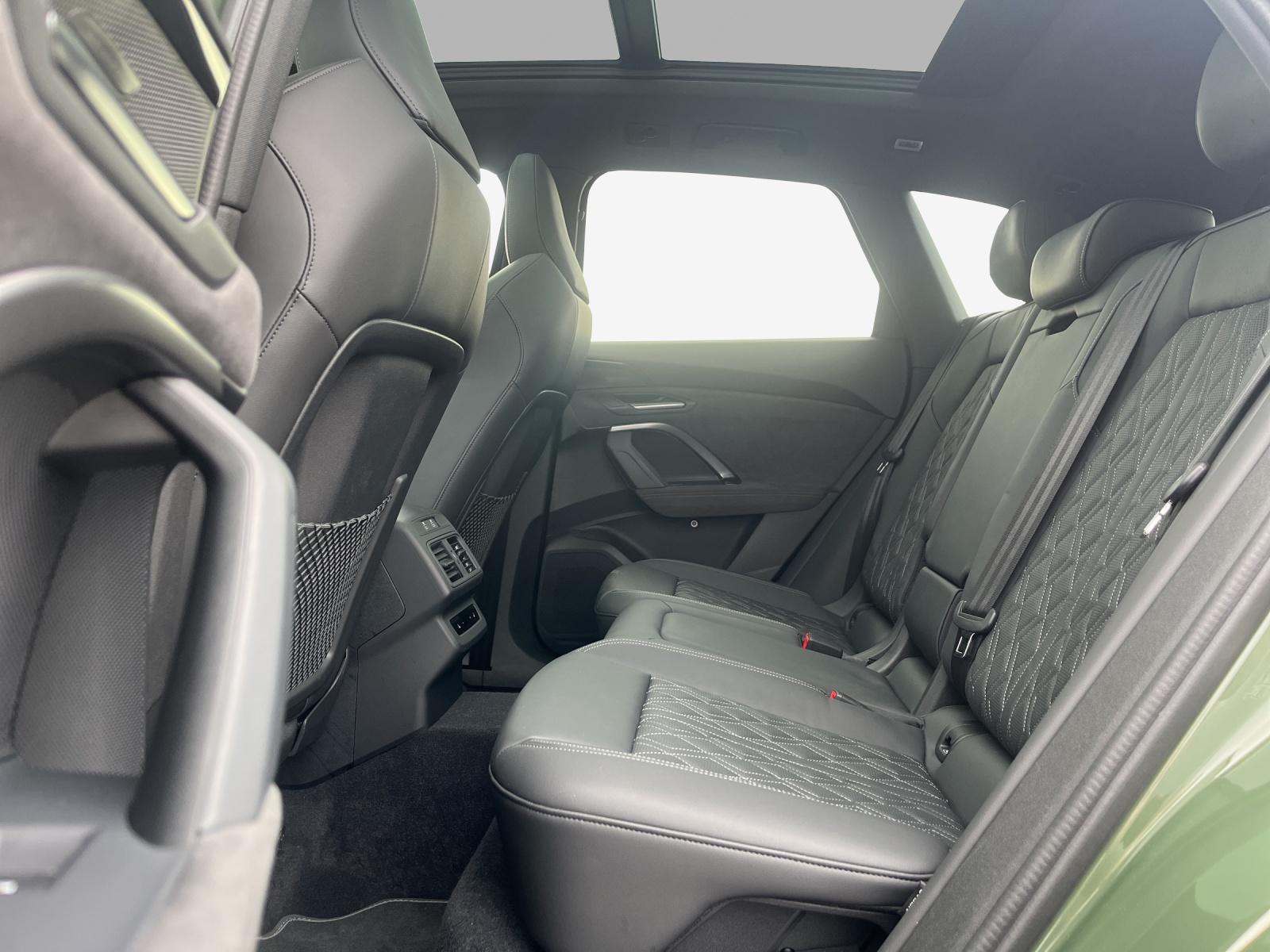 AUDI SQ5 TFSI quattro S-tronic-image-11