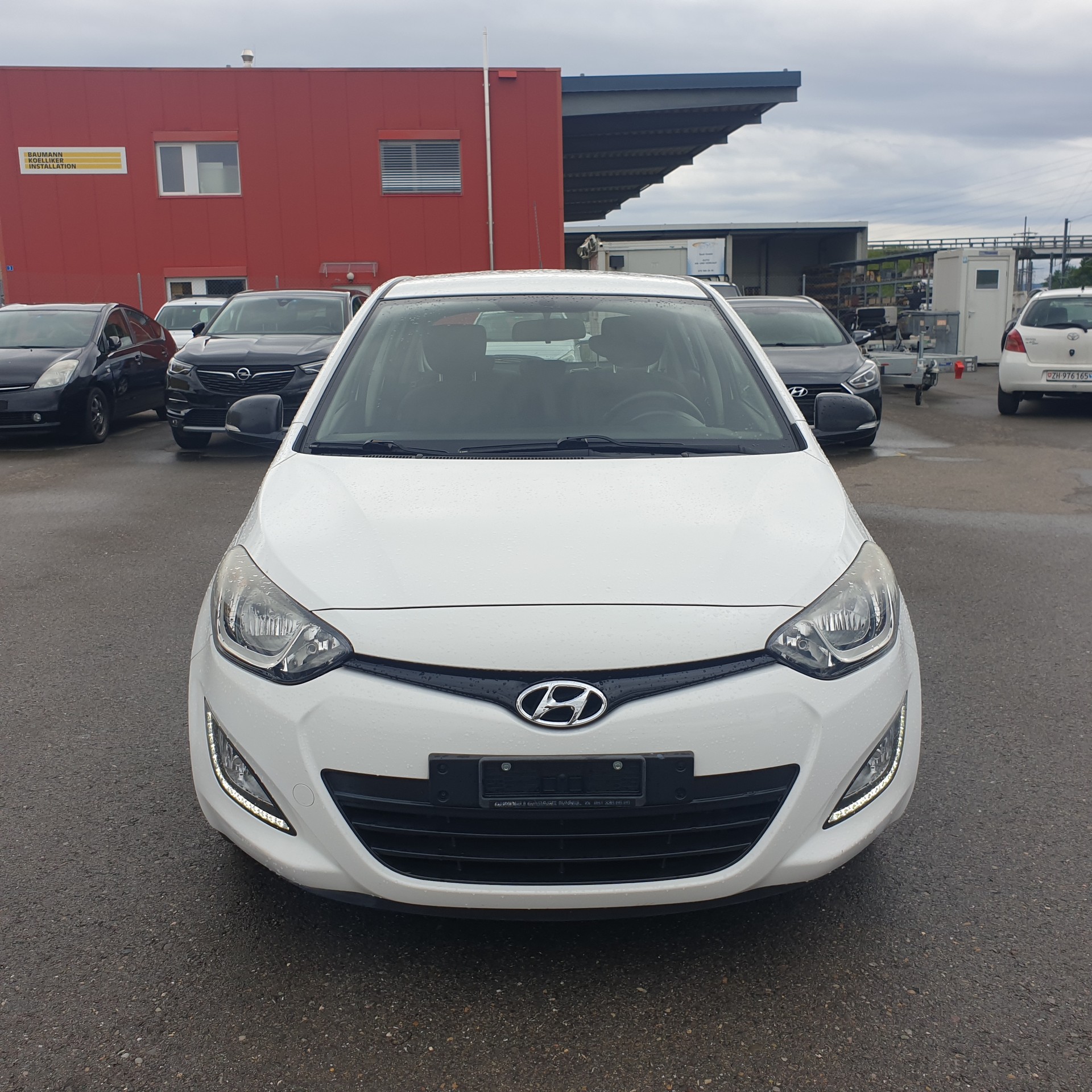 HYUNDAI i20 1.4 Style Automatic-image-0