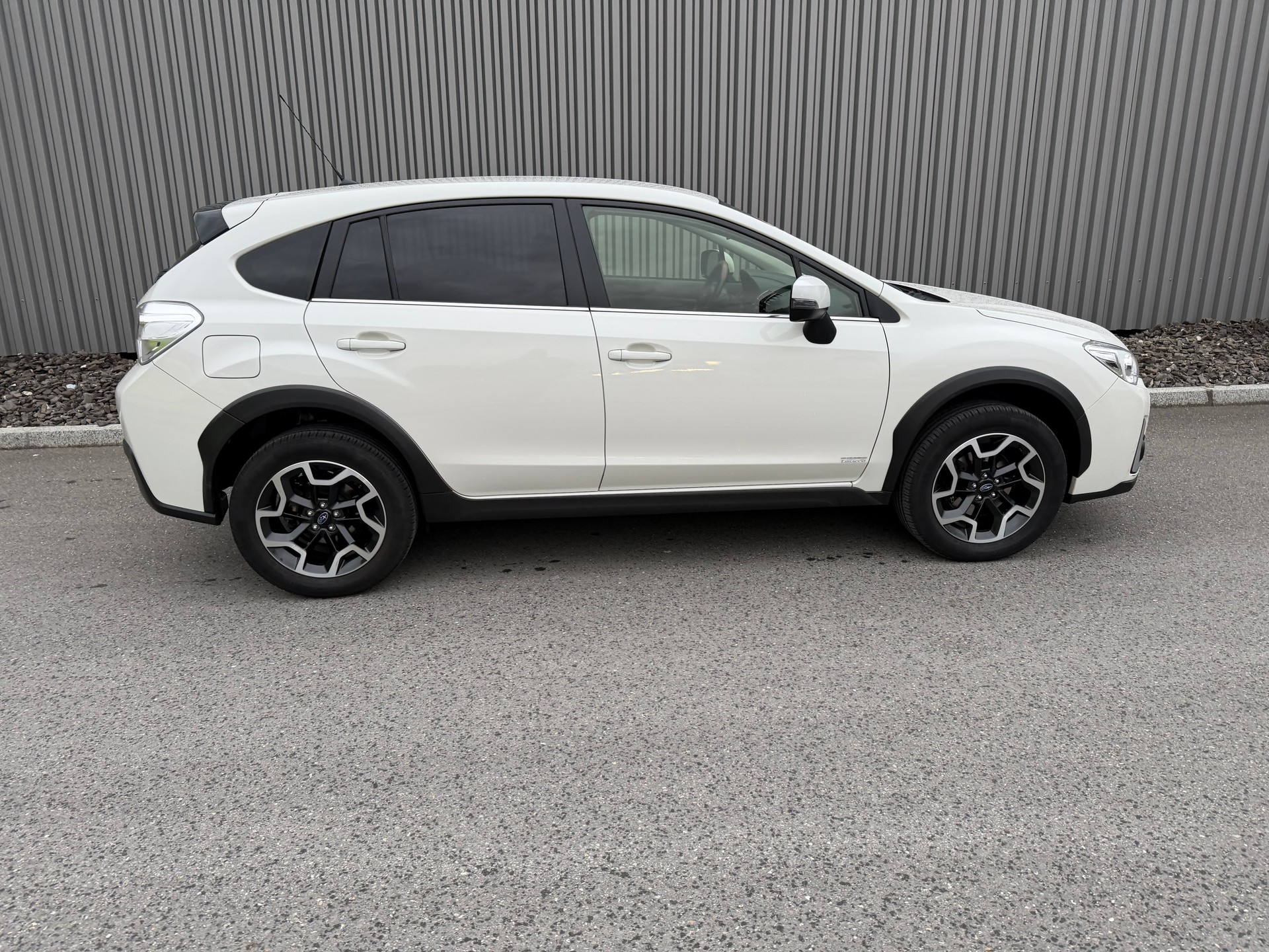 SUBARU XV 2.0 Swiss ÉDITION TABACO-image-6
