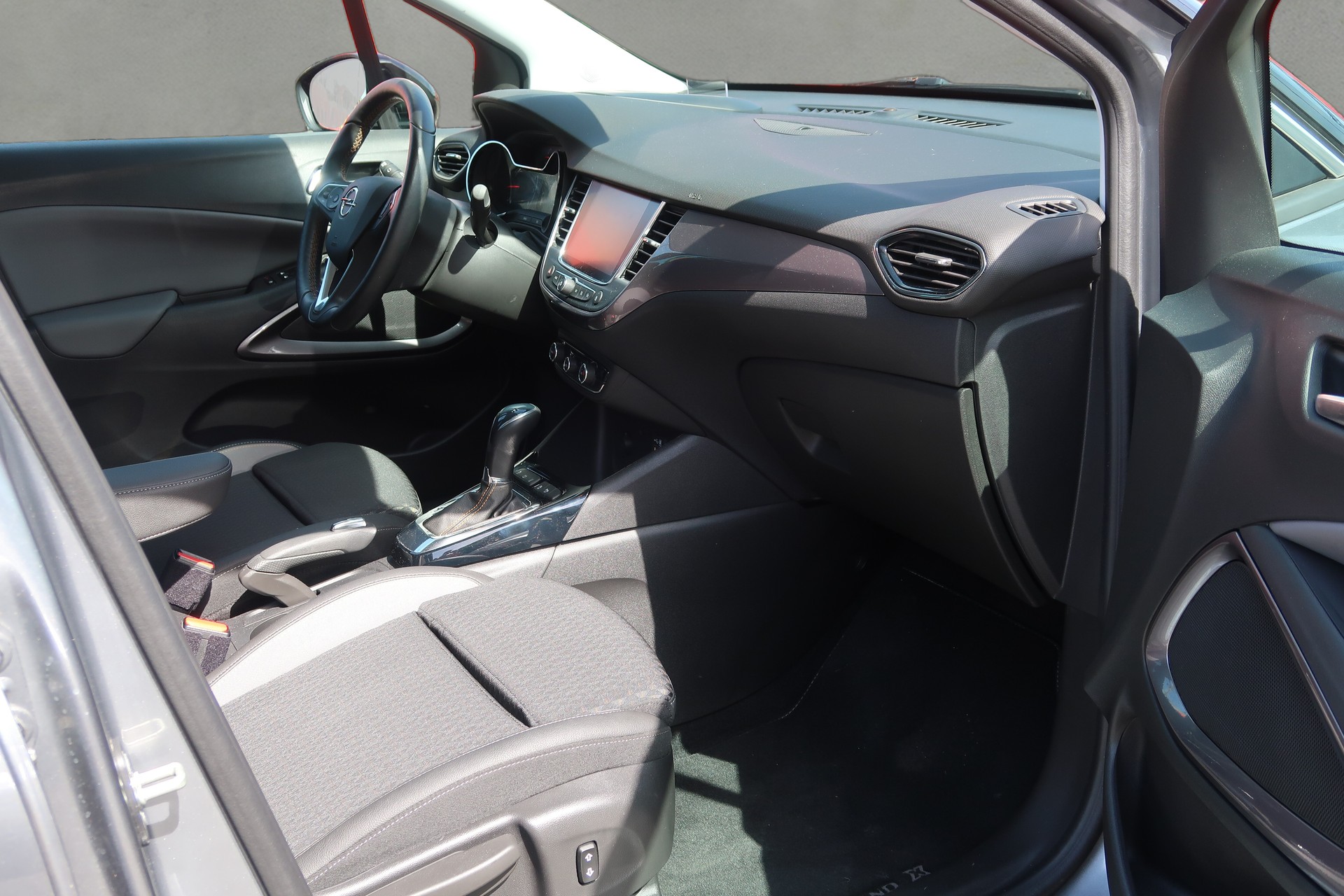 OPEL Crossland X 1.2i Ultimate Automatik-image-10