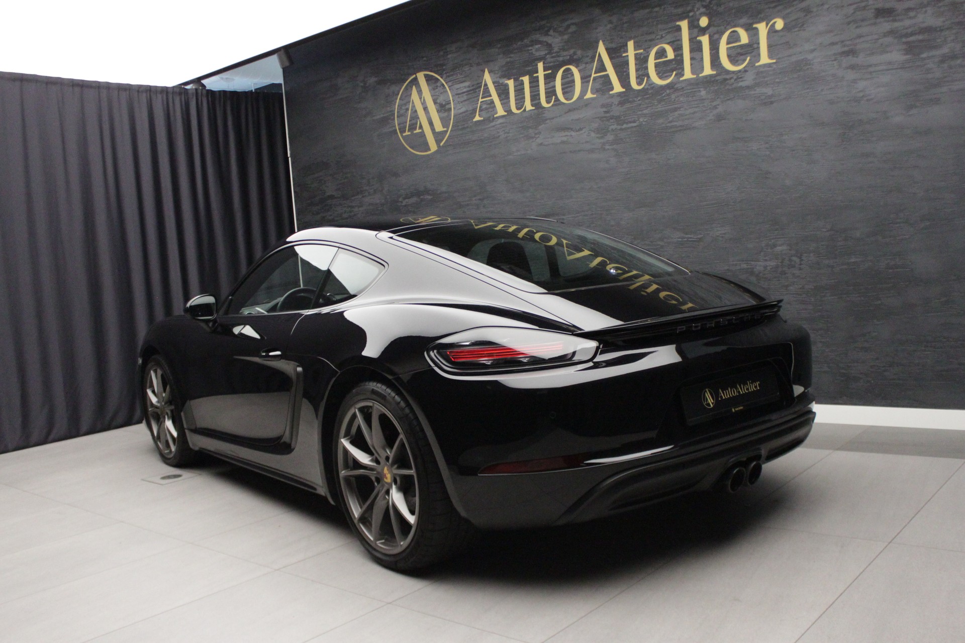 PORSCHE 718 Cayman 2.0 PDK-image-8
