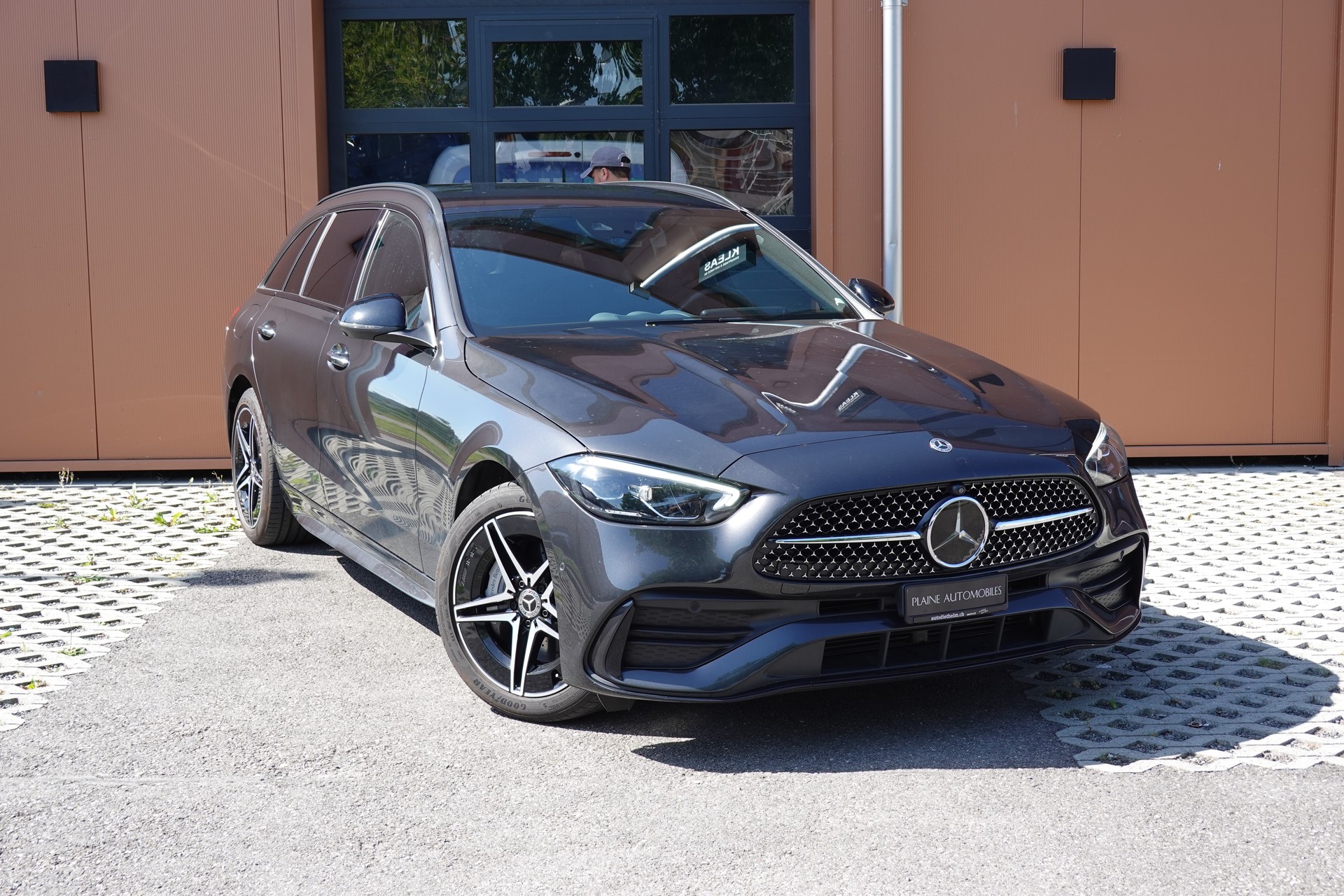 MERCEDES-BENZ C 300e AMG Line - "Pack AMG Int & Exté * Pack Nuit * Pack Mémoire * CH Auto"