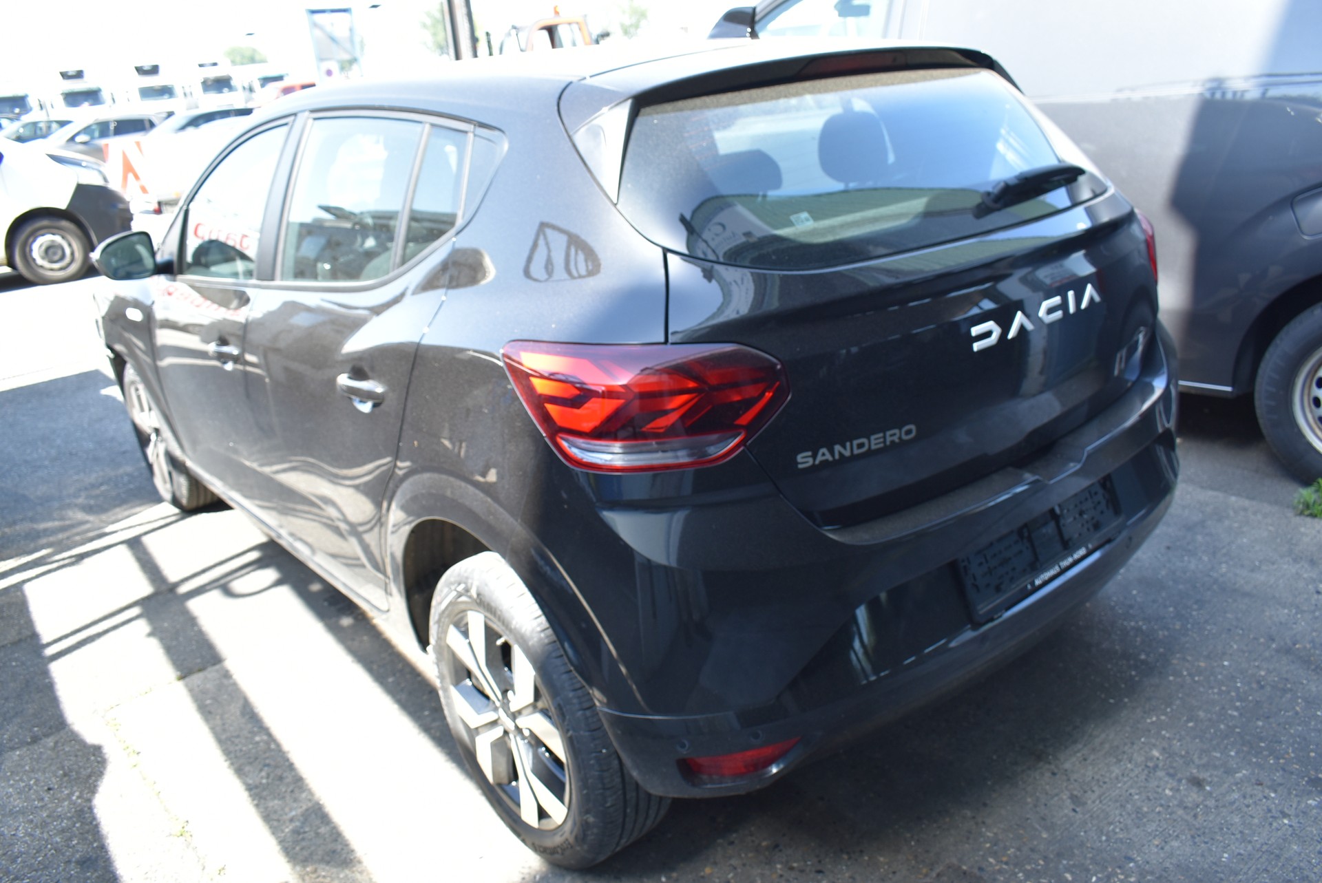 DACIA Sandero TCe 90 Journey CVT-image-6