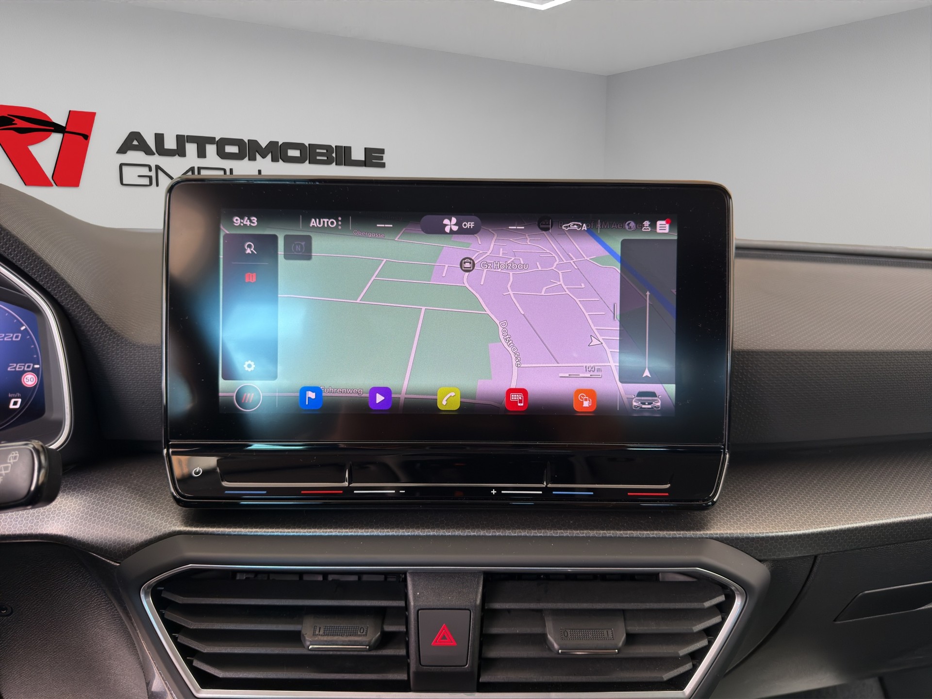 SEAT Leon ST 2.0 TDI EVO DSG Style-image-14