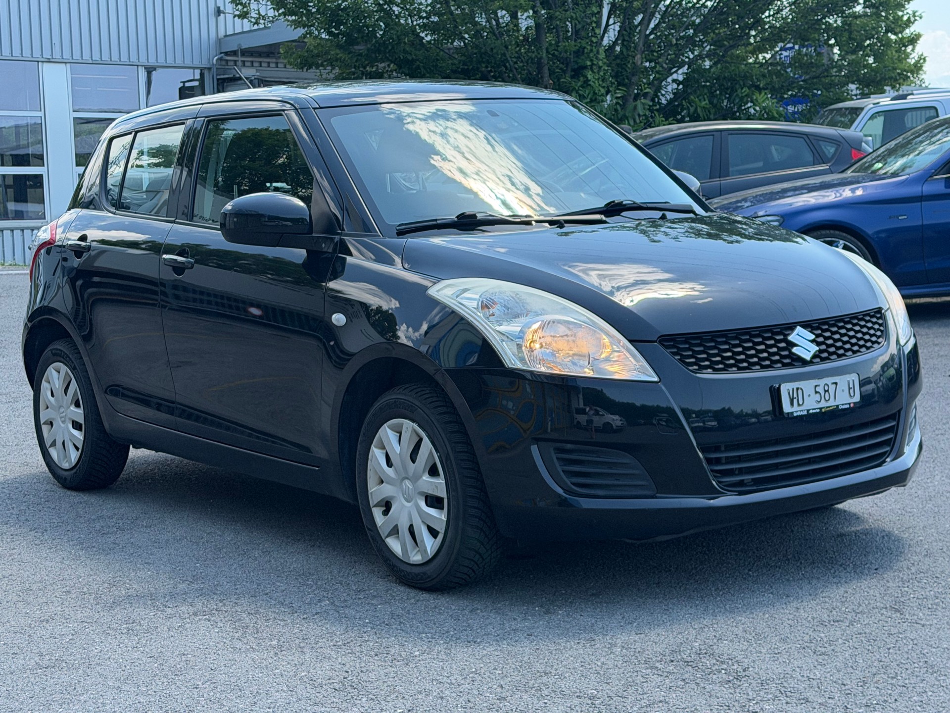 SUZUKI Swift 1.2i 16V GL Top 4x4-image-2