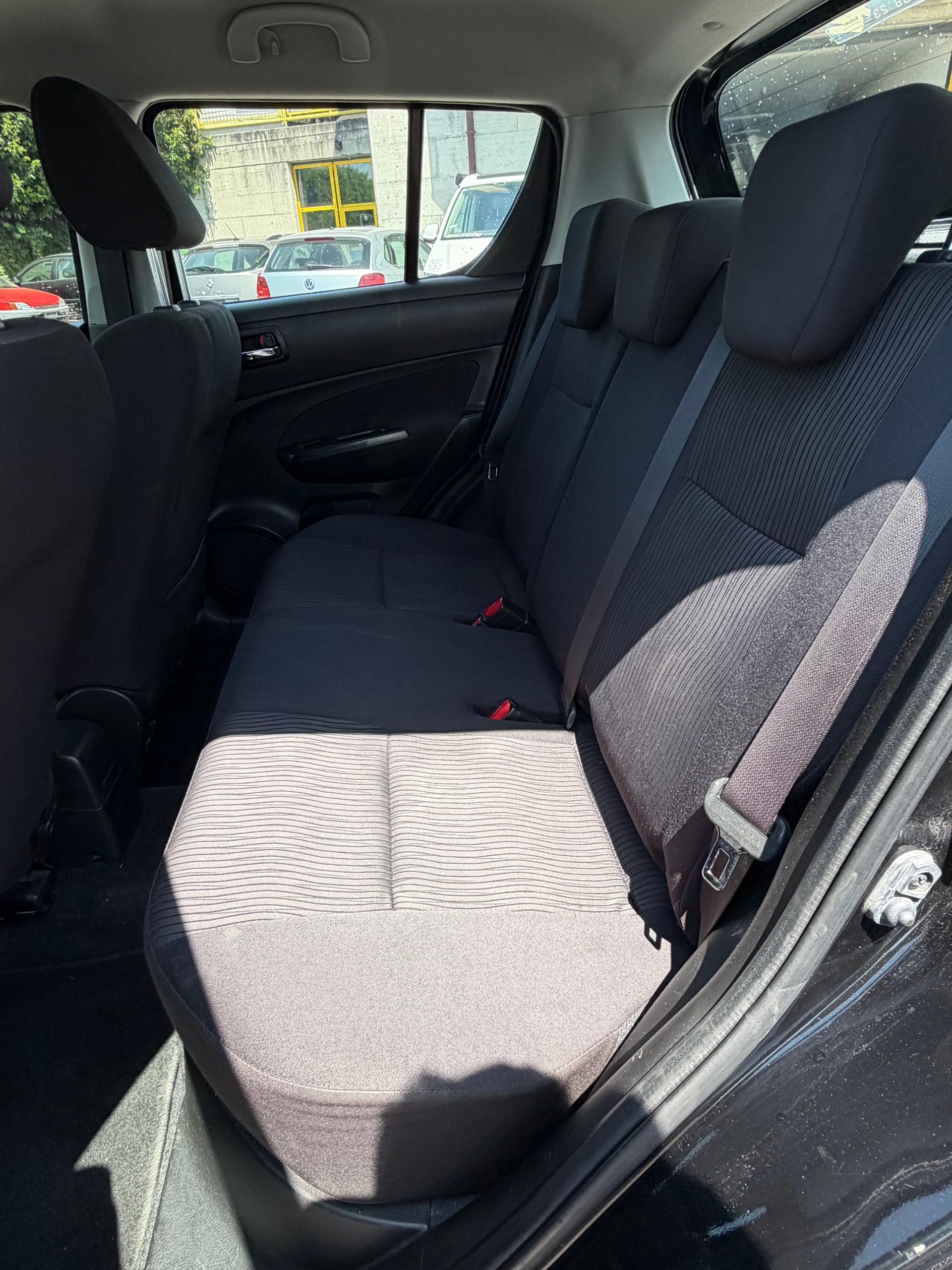 SUZUKI Swift 1.2i 16V GL Top 4x4-image-13