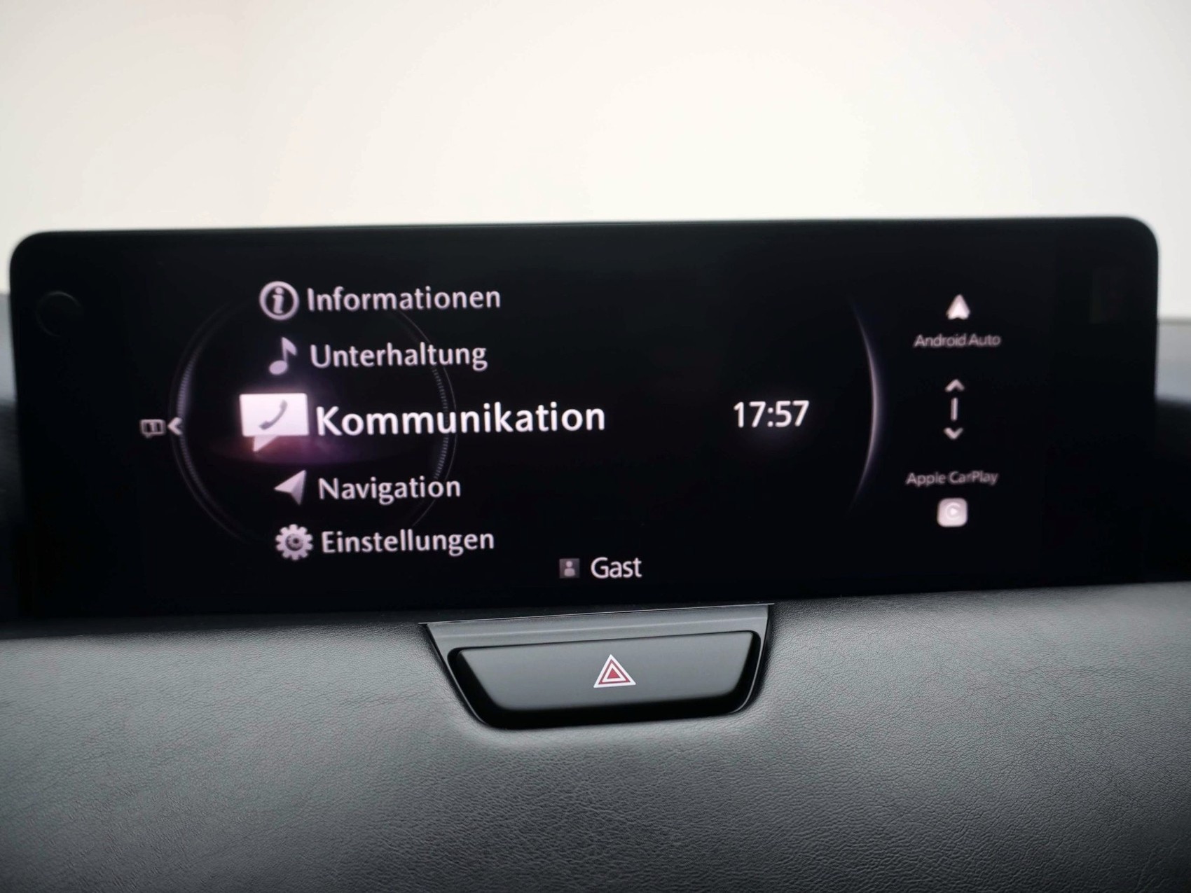 MAZDA CX-60 2.5 PHEV Homura Plus ***Gratis Mazda Service Pack 4 Jahre / 80'000km***-image-12