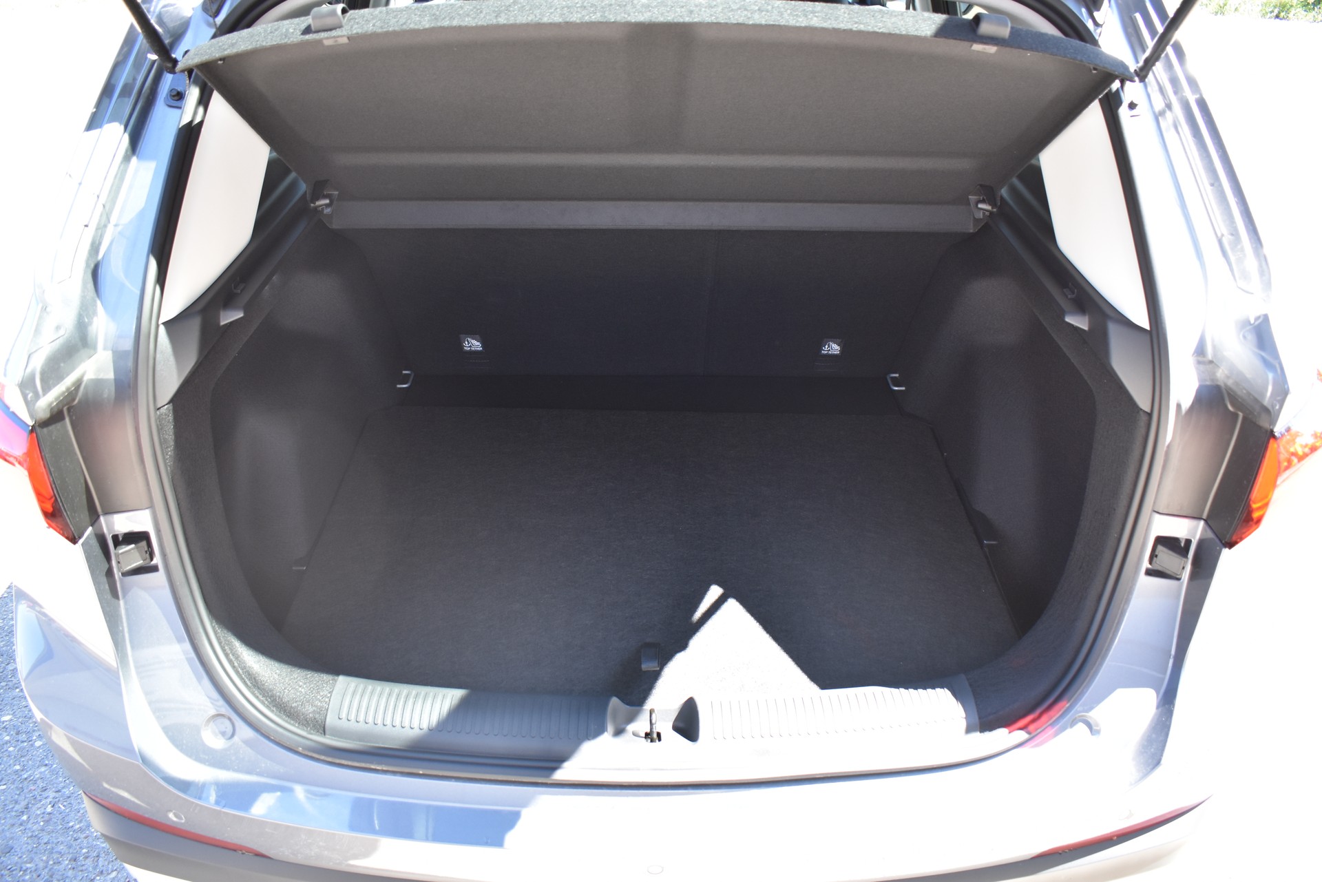 MG ZS 1.5 HEV Luxury-image-8