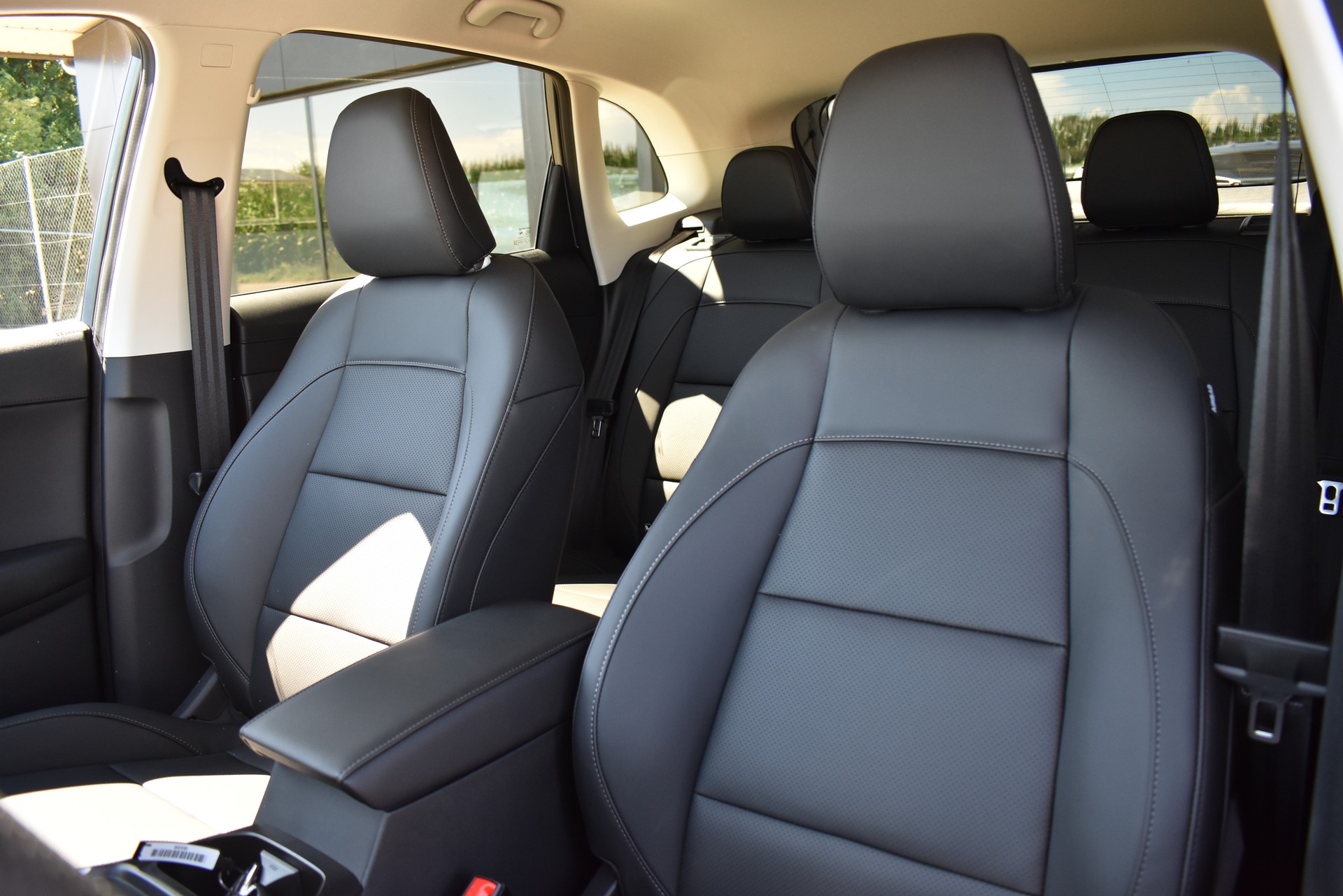 MG ZS 1.5 HEV Luxury-image-12