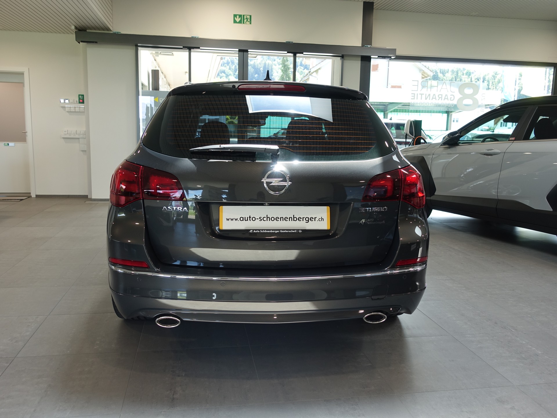 OPEL Astra 2.0 CDTi BiTurbo-image-15