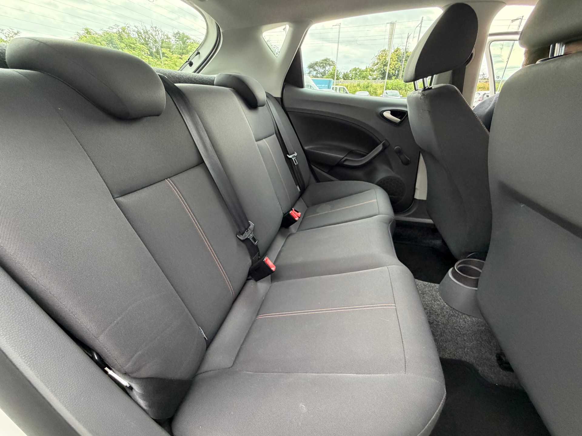 SEAT Ibiza 1.2 Entry-image-10