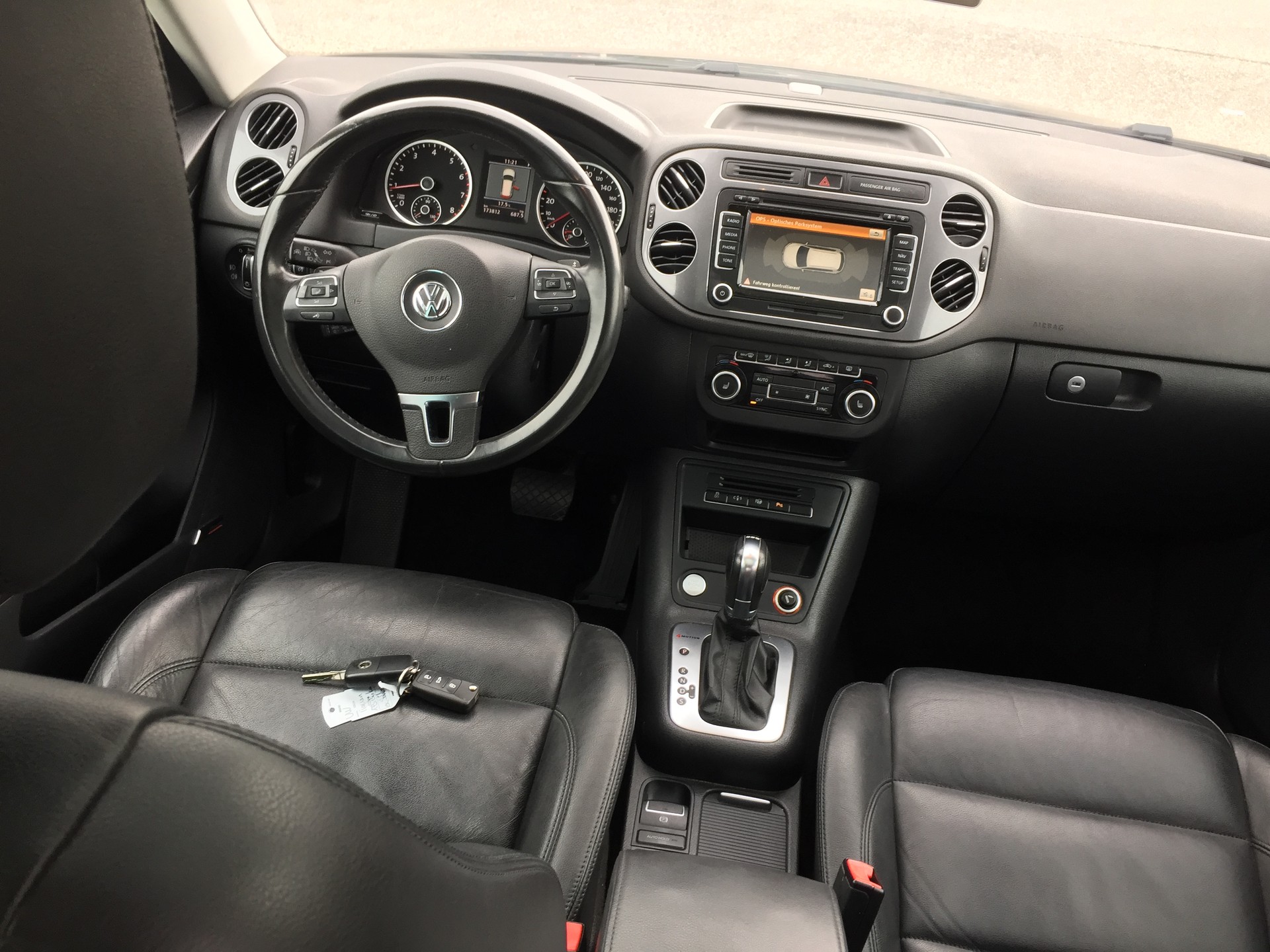 VW Tiguan 2.0 TSI Sport&Style 4Motion DSG-image-8