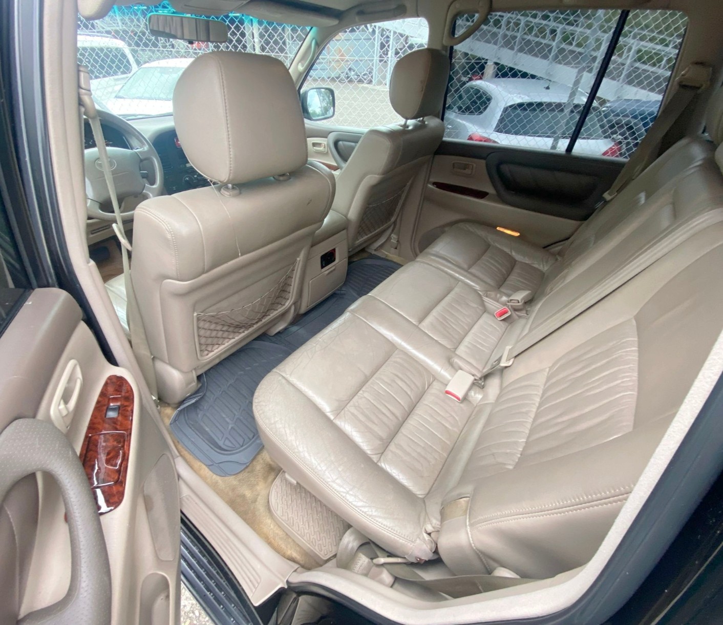 TOYOTA Land Cruiser 500 4.7 S.Saloon-image-12