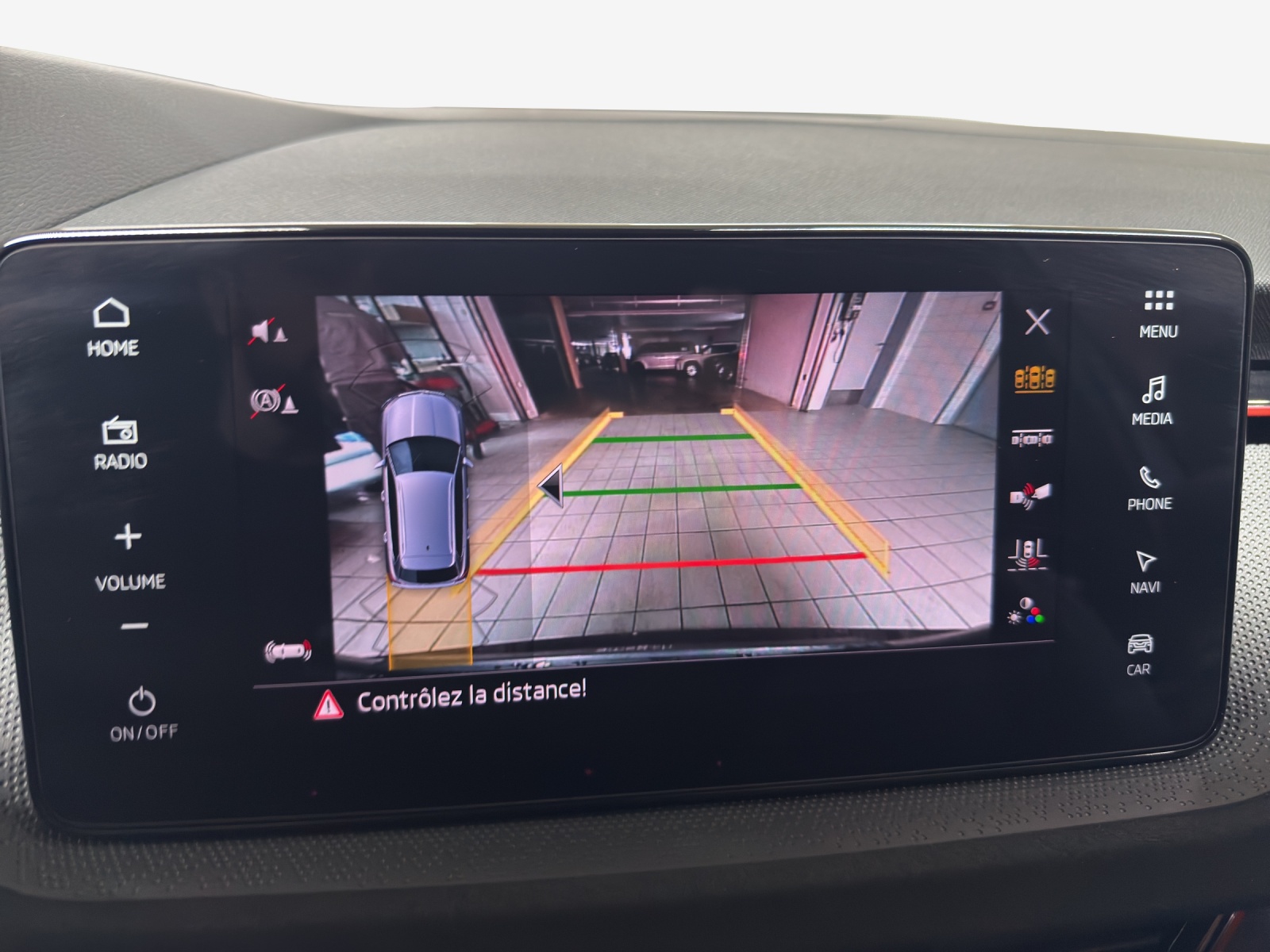 SKODA Kamiq 1.0 TSI Selection DSG-image-13