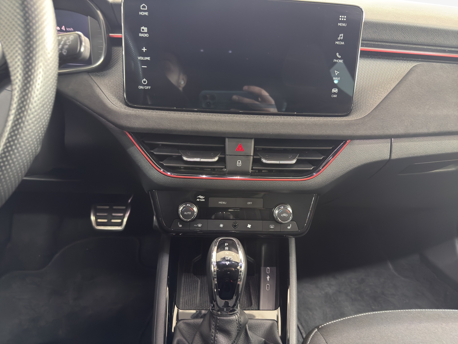 SKODA Kamiq 1.0 TSI Selection DSG-image-10