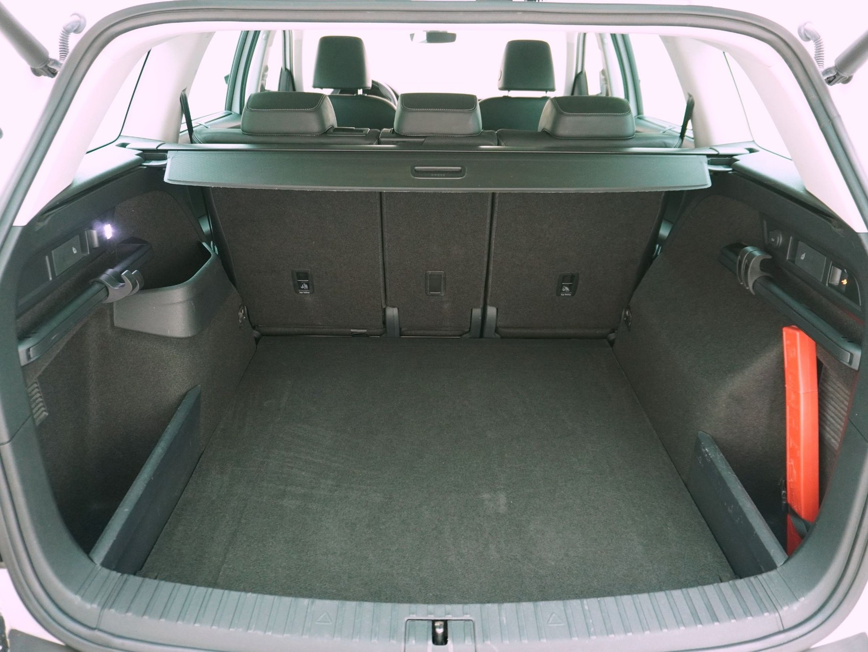 SKODA Kodiaq 2.0 TSI DSG Style-image-13