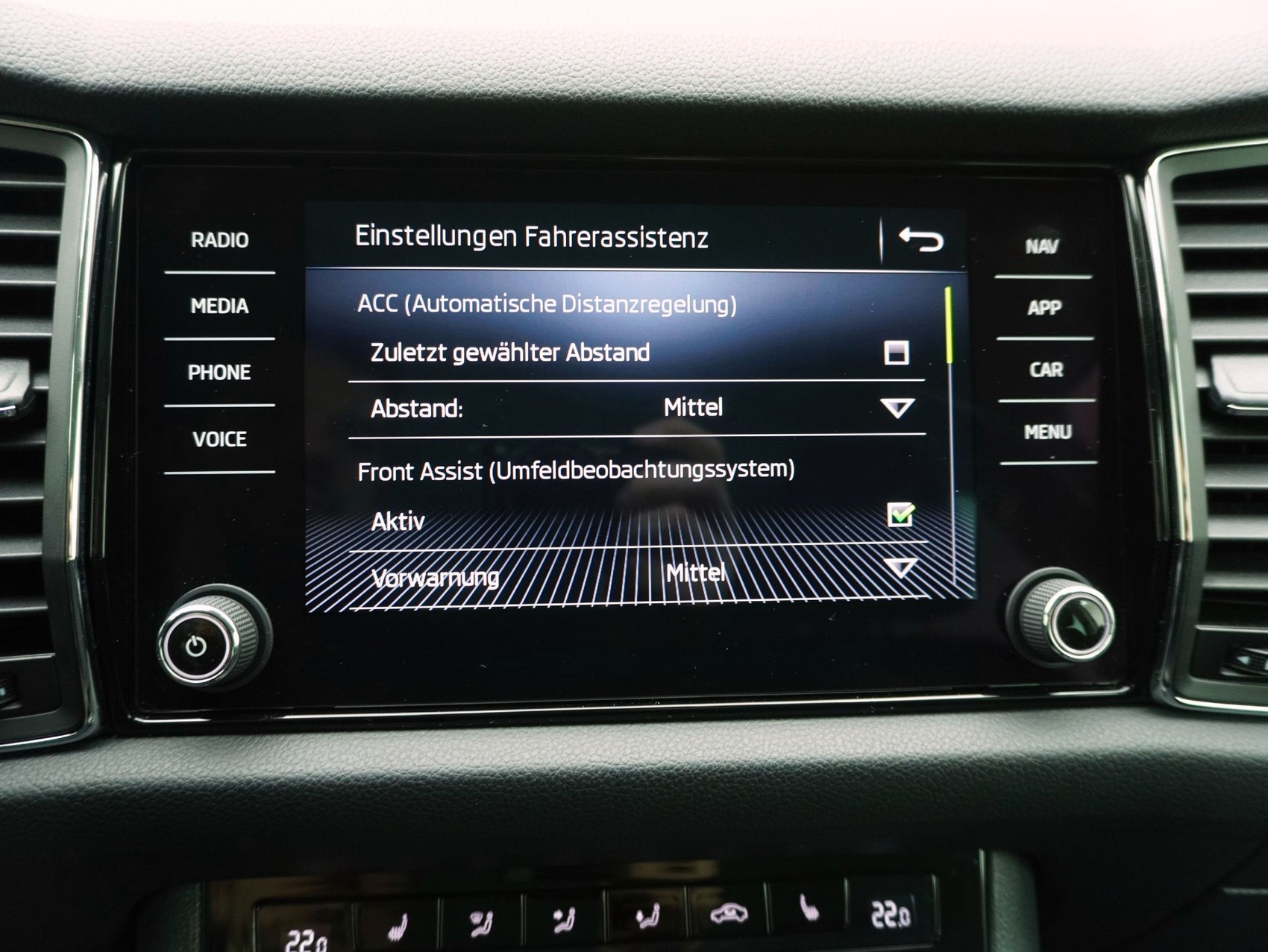 SKODA Kodiaq 2.0 TSI DSG Style-image-22