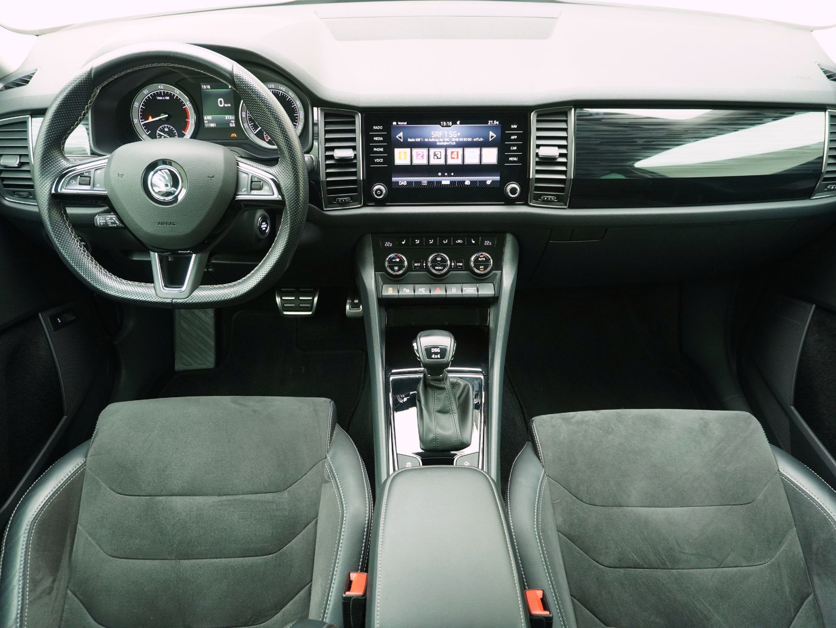 SKODA Kodiaq 2.0 TSI DSG Style-image-14
