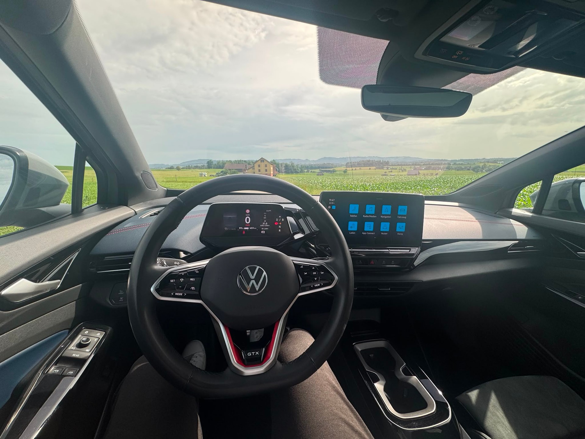 VW ID.4 GTX 77 kWh 4Motion mit Anhängerkupplung und Panorama Dach-image-8