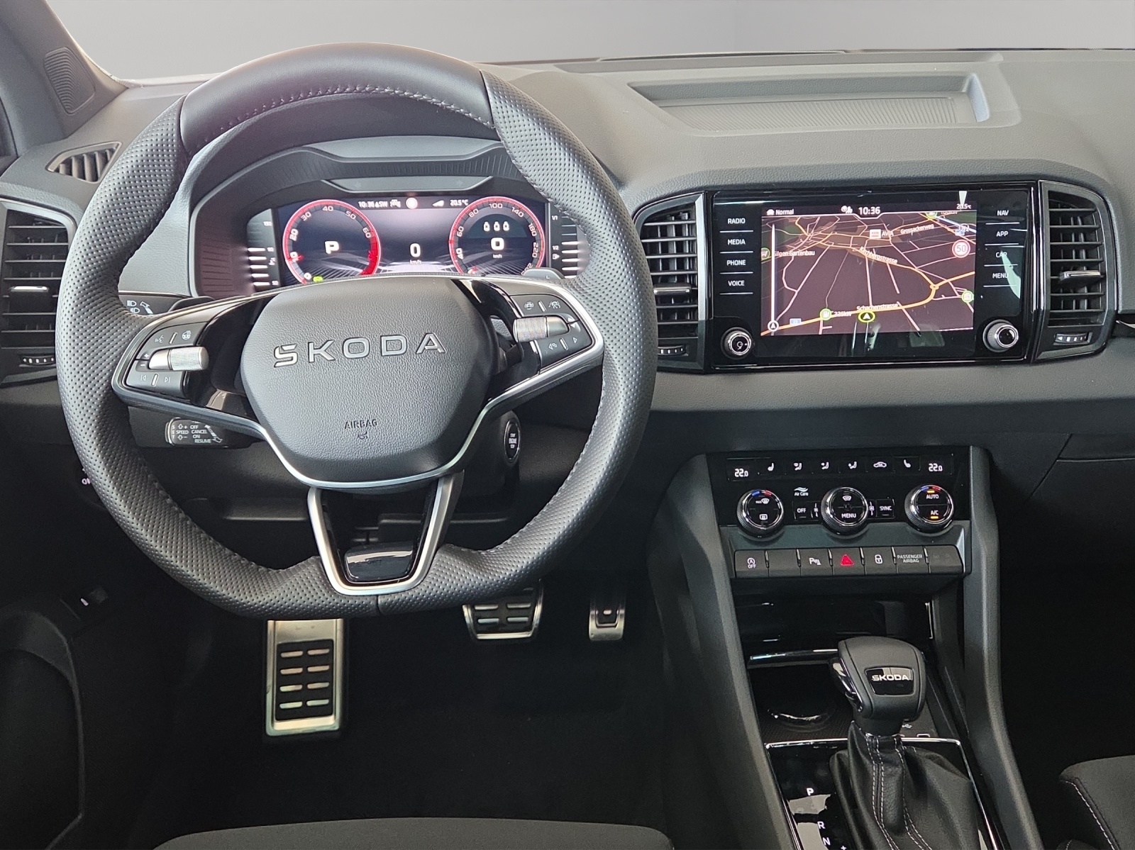 SKODA Karoq 1.5 TSI SportLine DSG-image-7