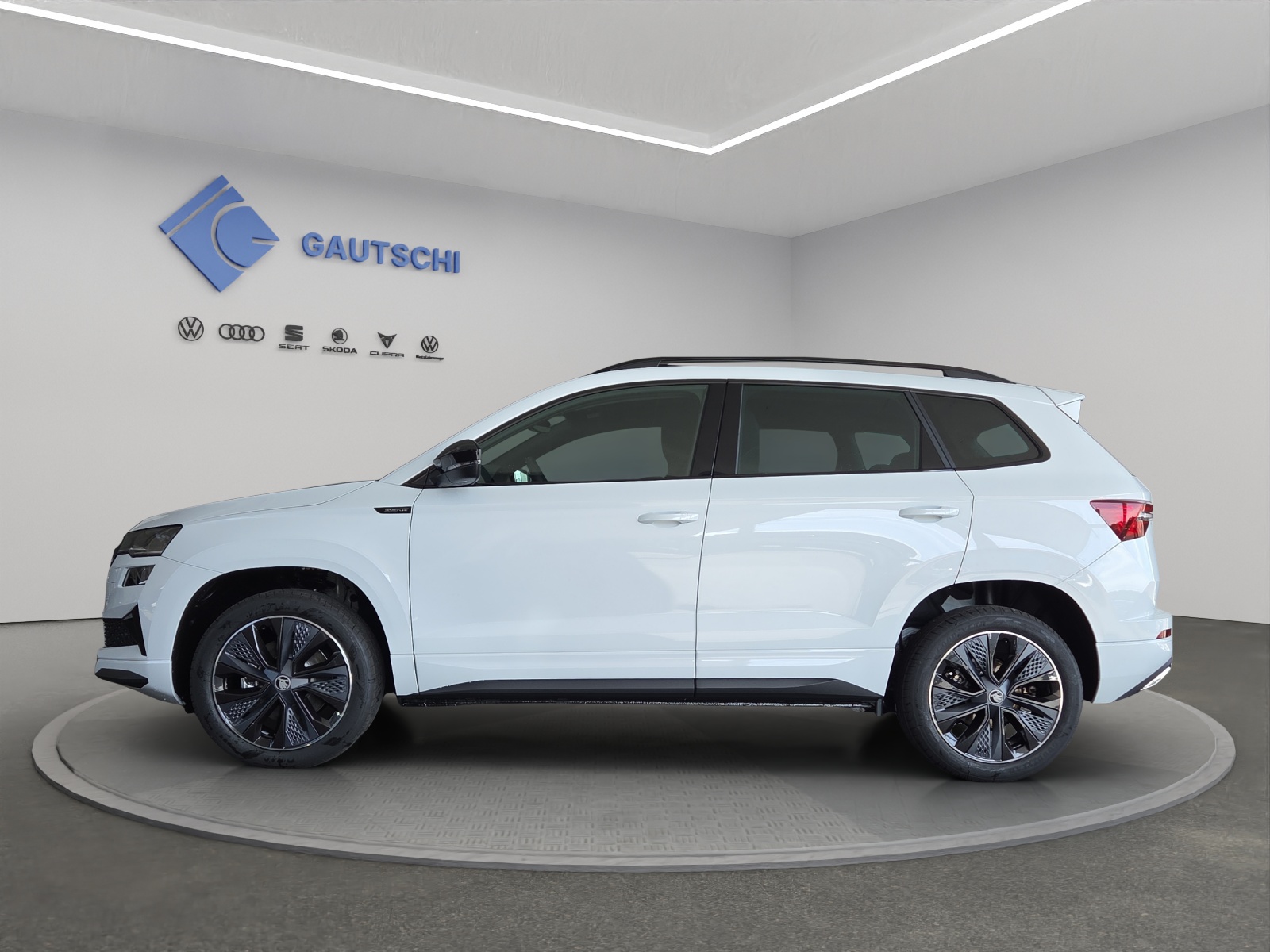 SKODA Karoq 1.5 TSI SportLine DSG-image-1