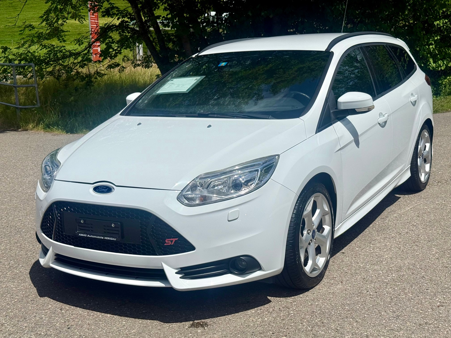 FORD Focus 2.0 SCTi ST-2-image-15
