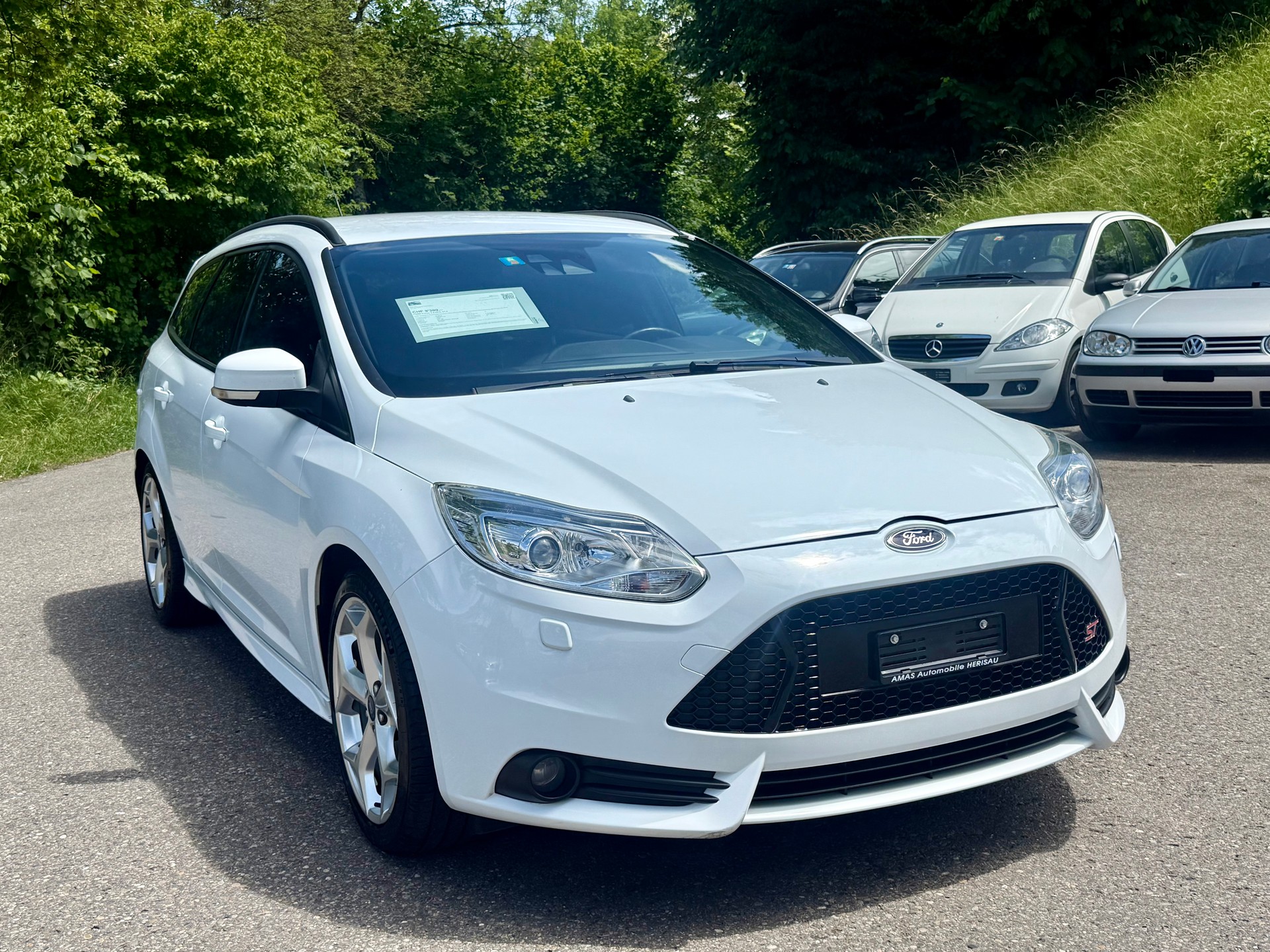 FORD Focus 2.0 SCTi ST-2-image-1