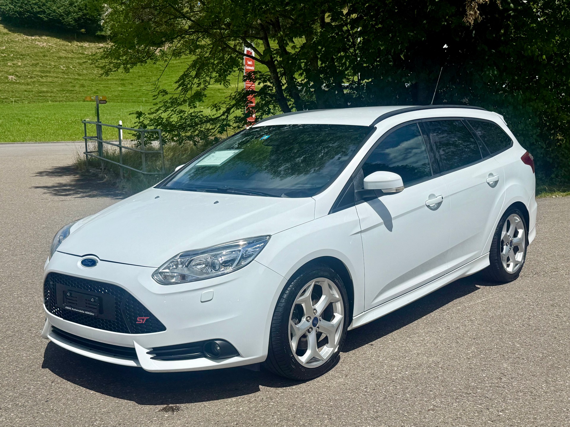 FORD Focus 2.0 SCTi ST-2-image-4