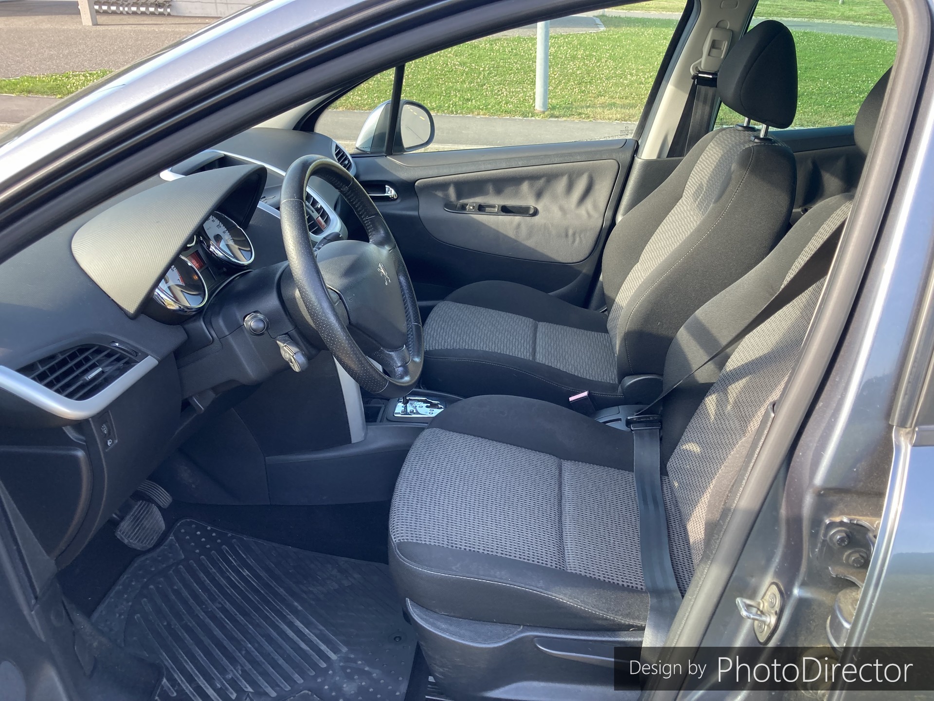 PEUGEOT 207 SW 1.6 16V Lion Edition Automatic-image-4