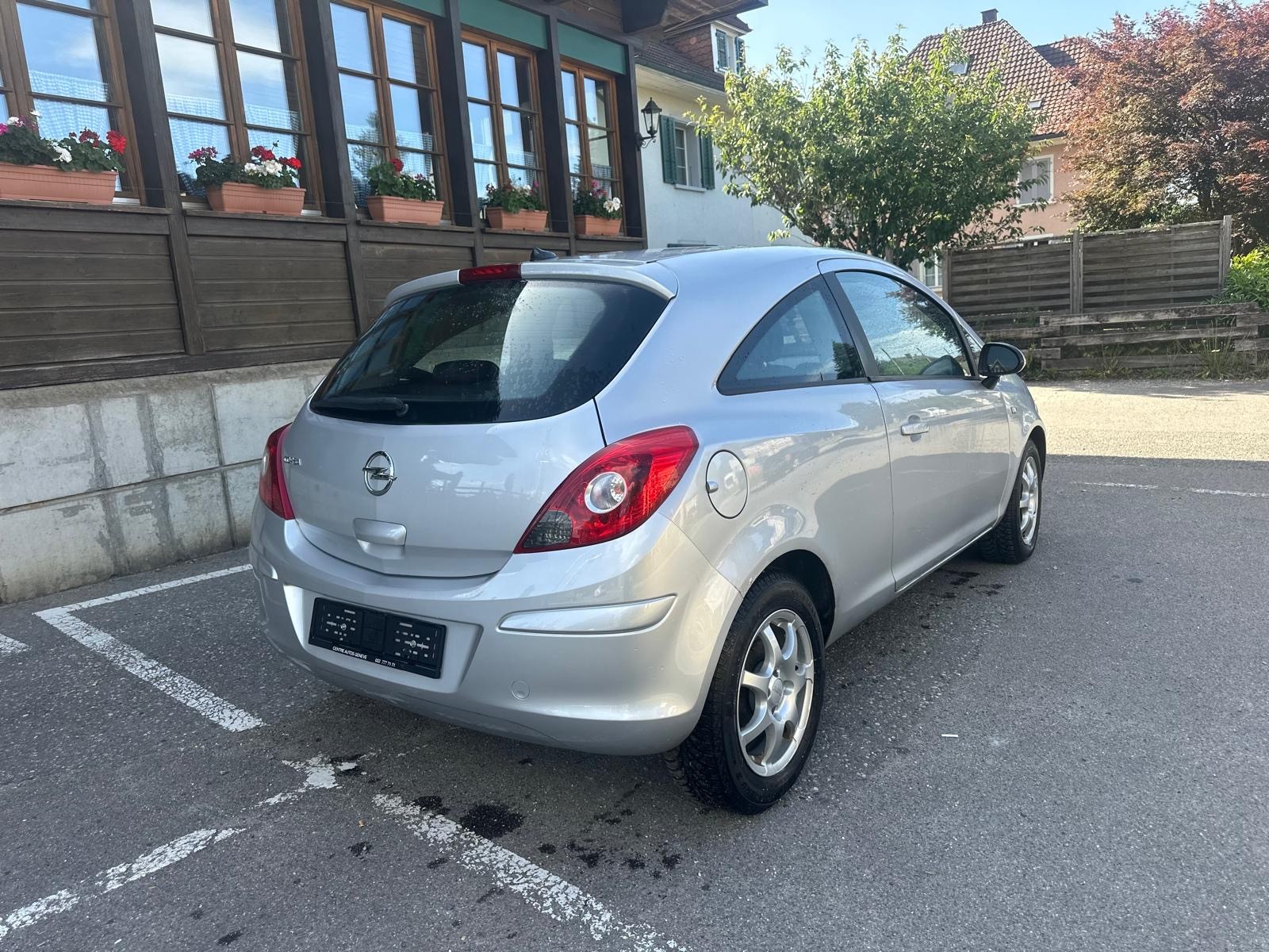 OPEL Corsa 1.4 TP Sport-image-2