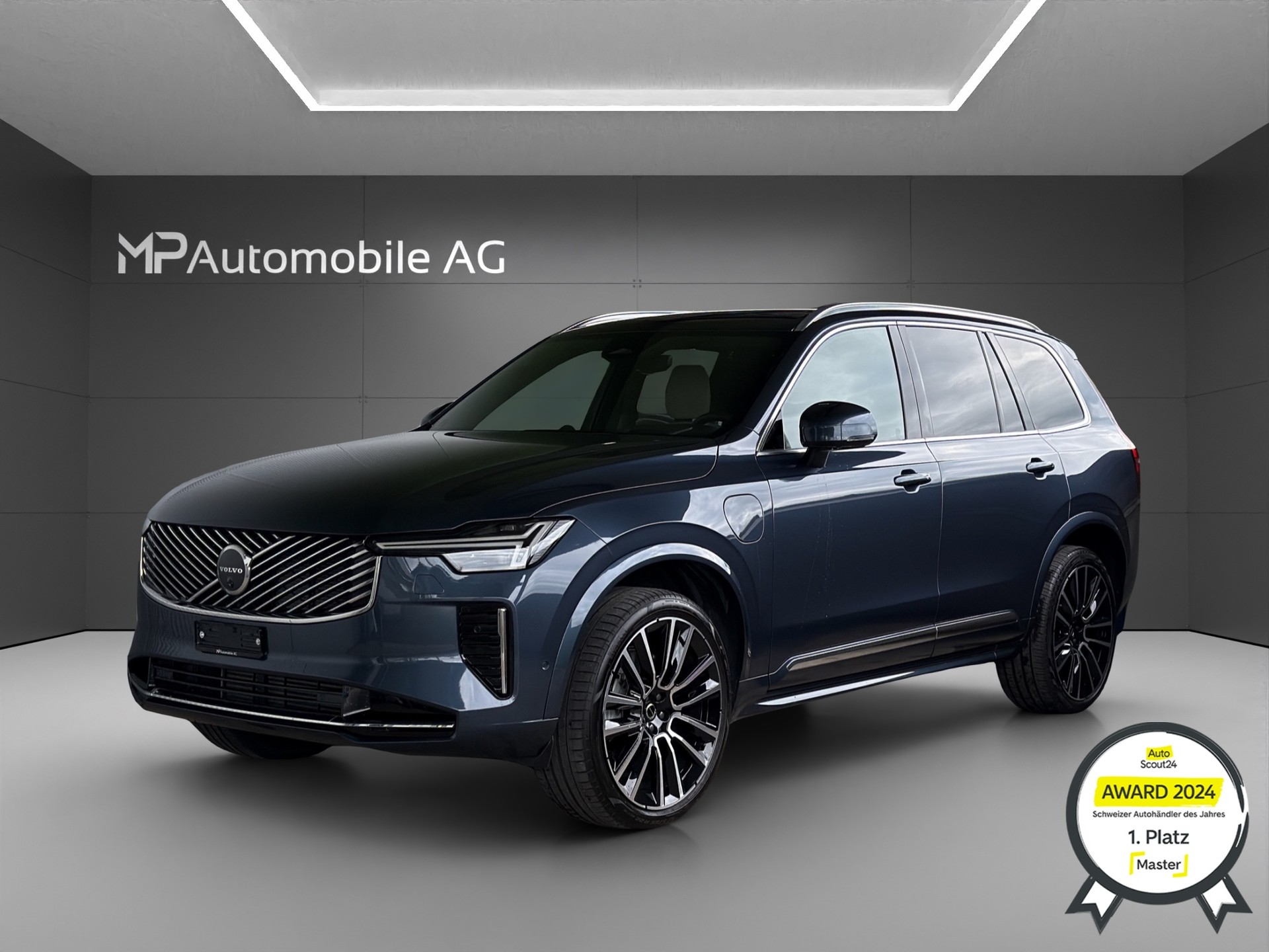 VOLVO XC90 T8 eAWD PluginHybrid Ultra Bright Geartronic-image-0