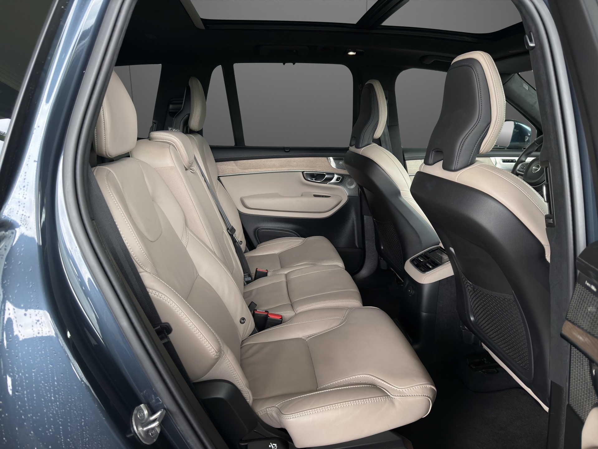 VOLVO XC90 T8 eAWD PluginHybrid Ultra Bright Geartronic-image-10