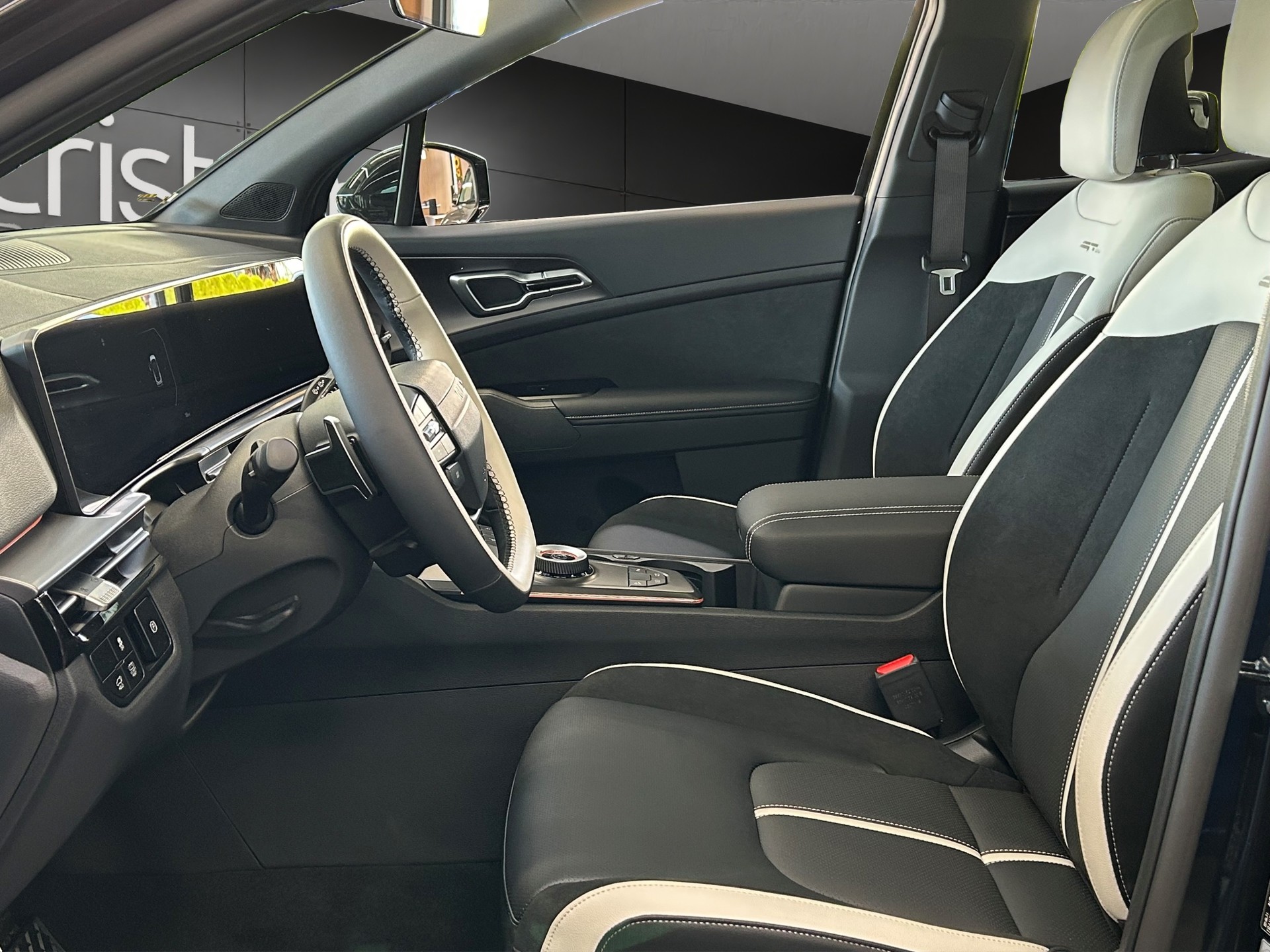 KIA Sportage 1.6 T-GDi Hybrid GT-Line-image-6