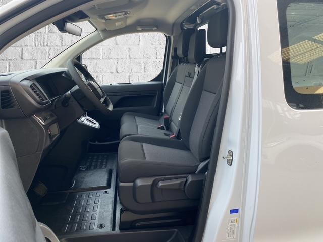 PEUGEOT Expert Kaw. Standard 2.2 BlueHDi 150 S/S-image-10