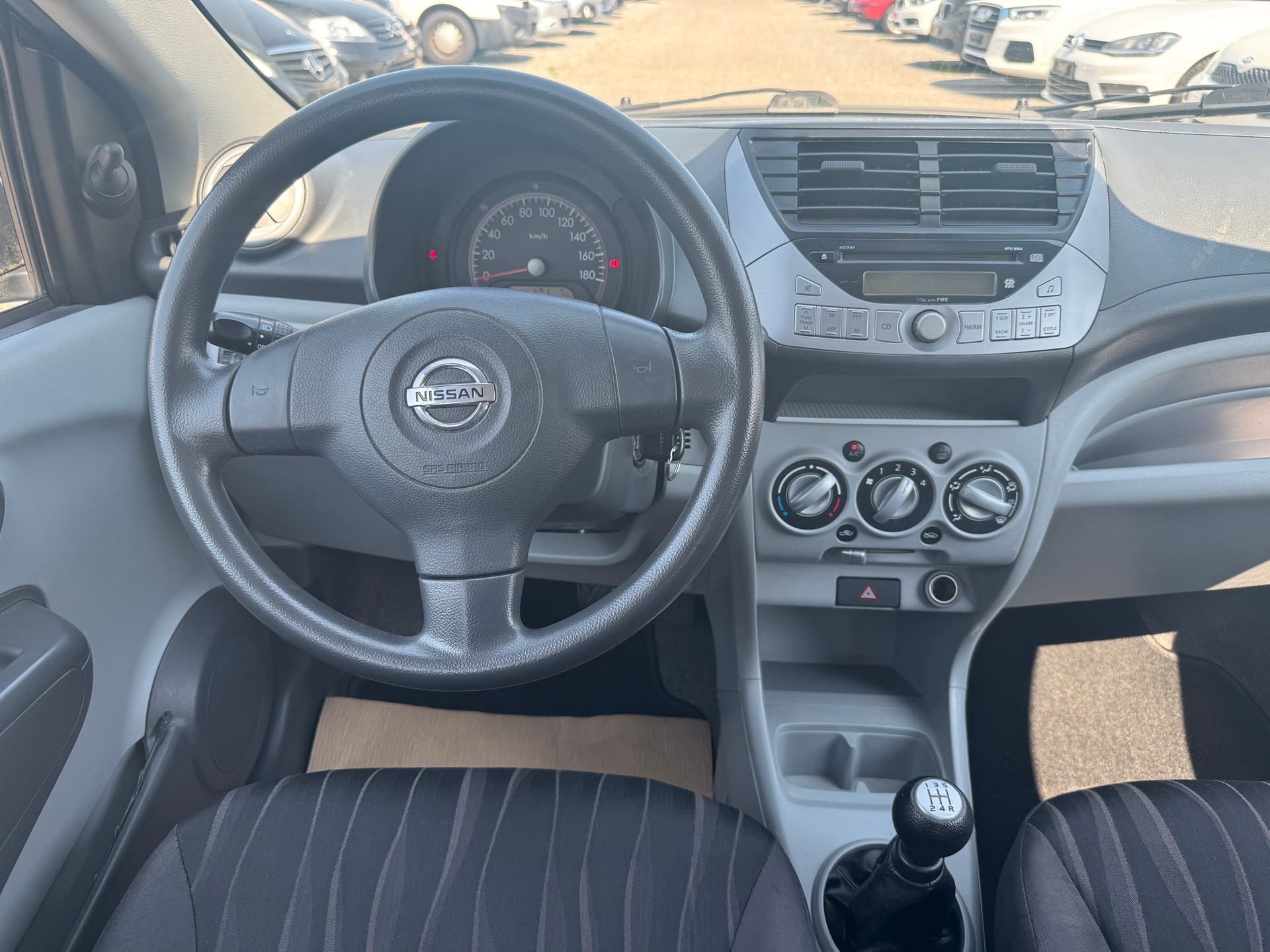 NISSAN Pixo 1.0 acenta-image-6