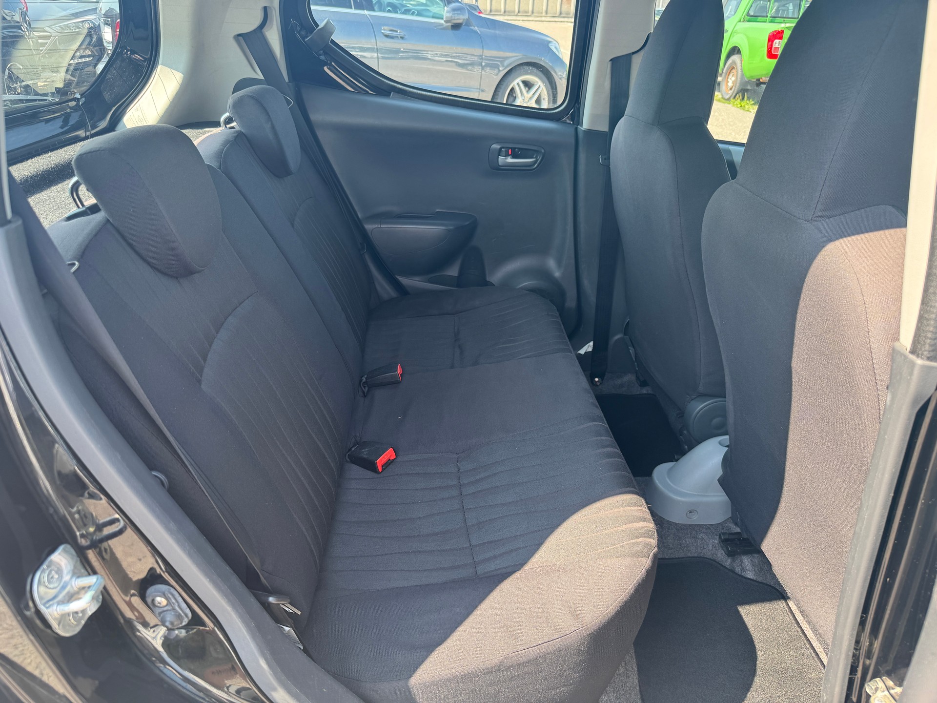 NISSAN Pixo 1.0 acenta-image-11