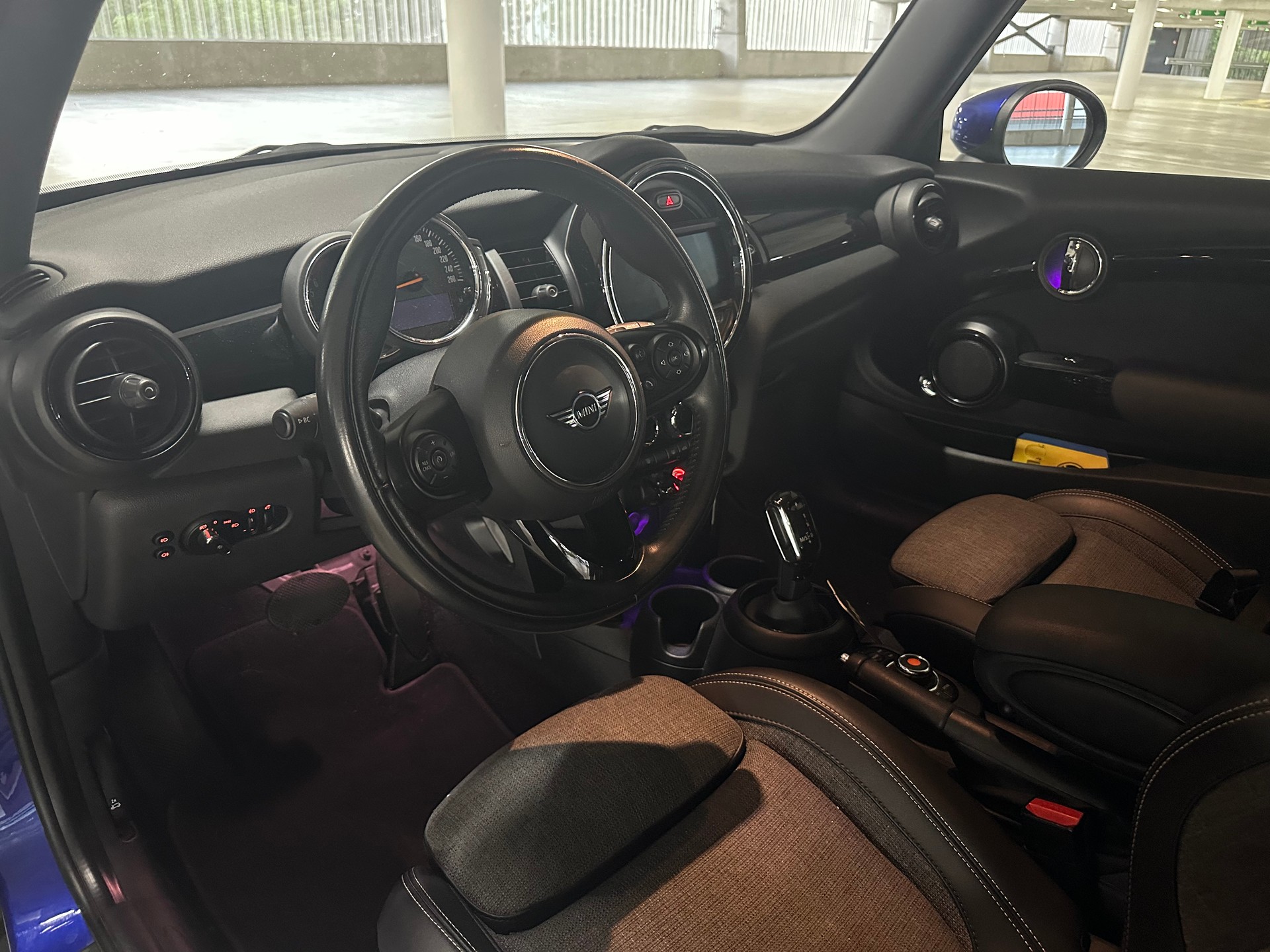 MINI 1.5i Cooper-image-4