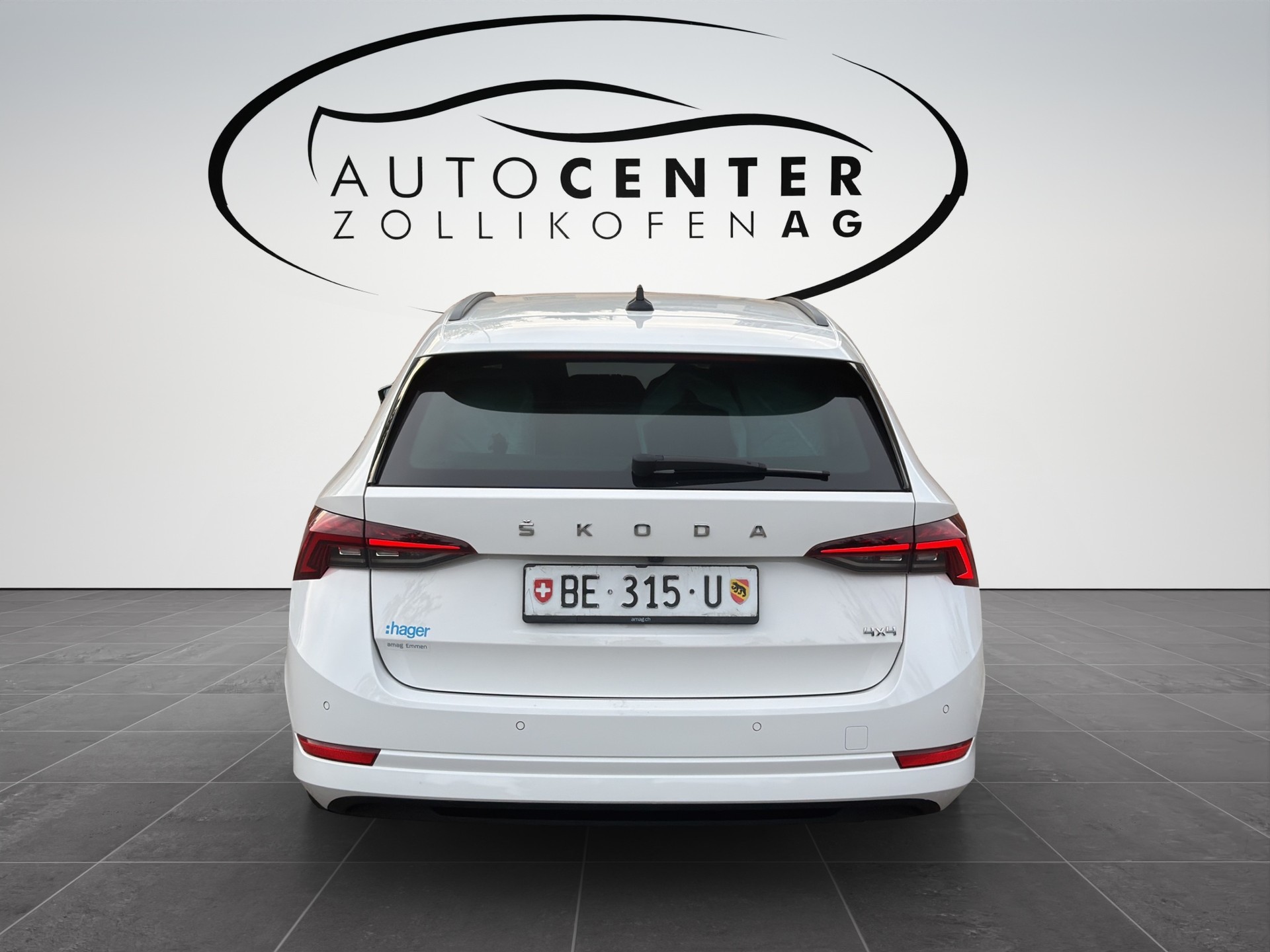 SKODA Octavia Combi 2.0 TDI DSG Ambition 4x4-image-7