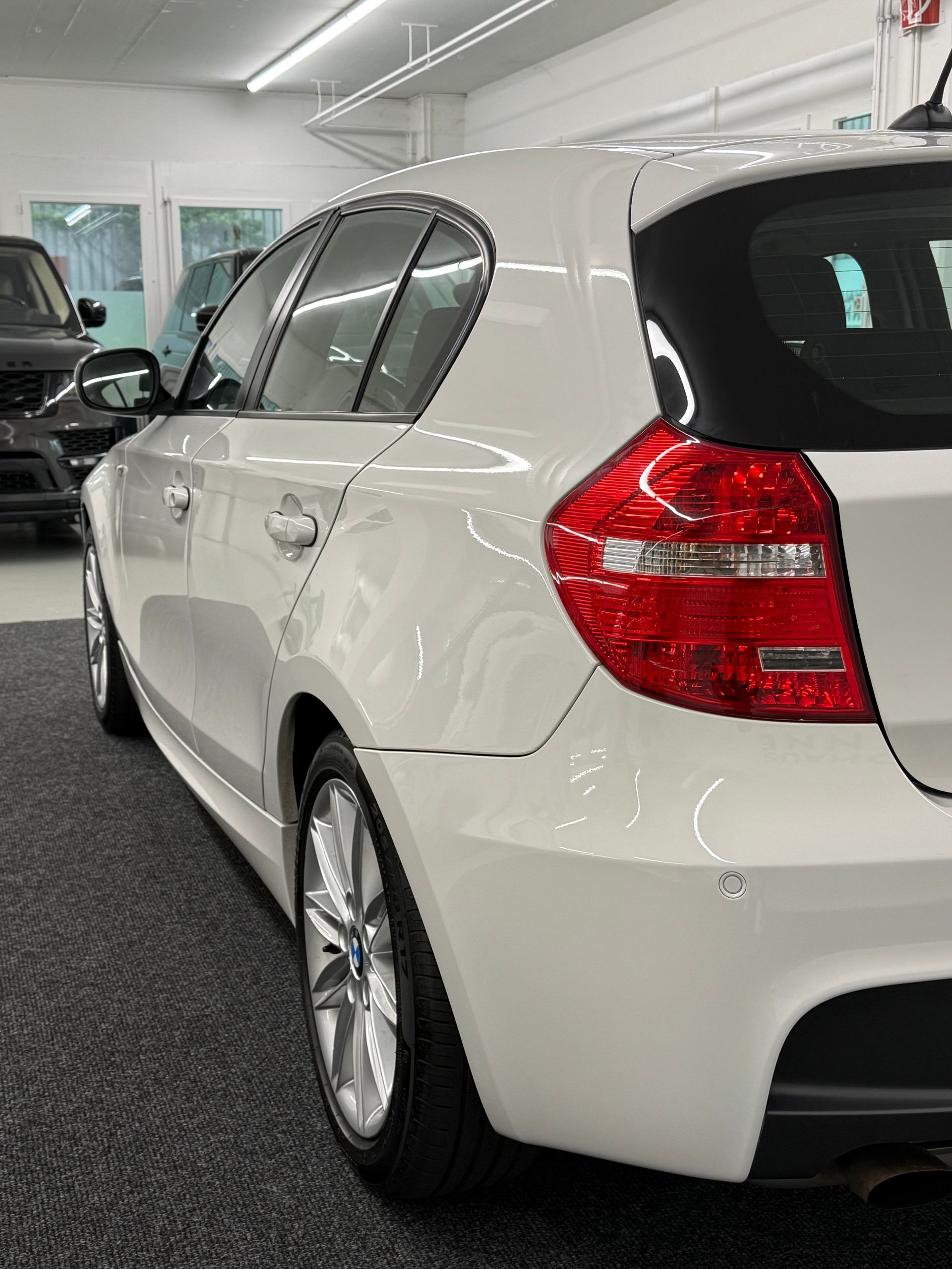 BMW 116i Steptronic M-Paket-image-7