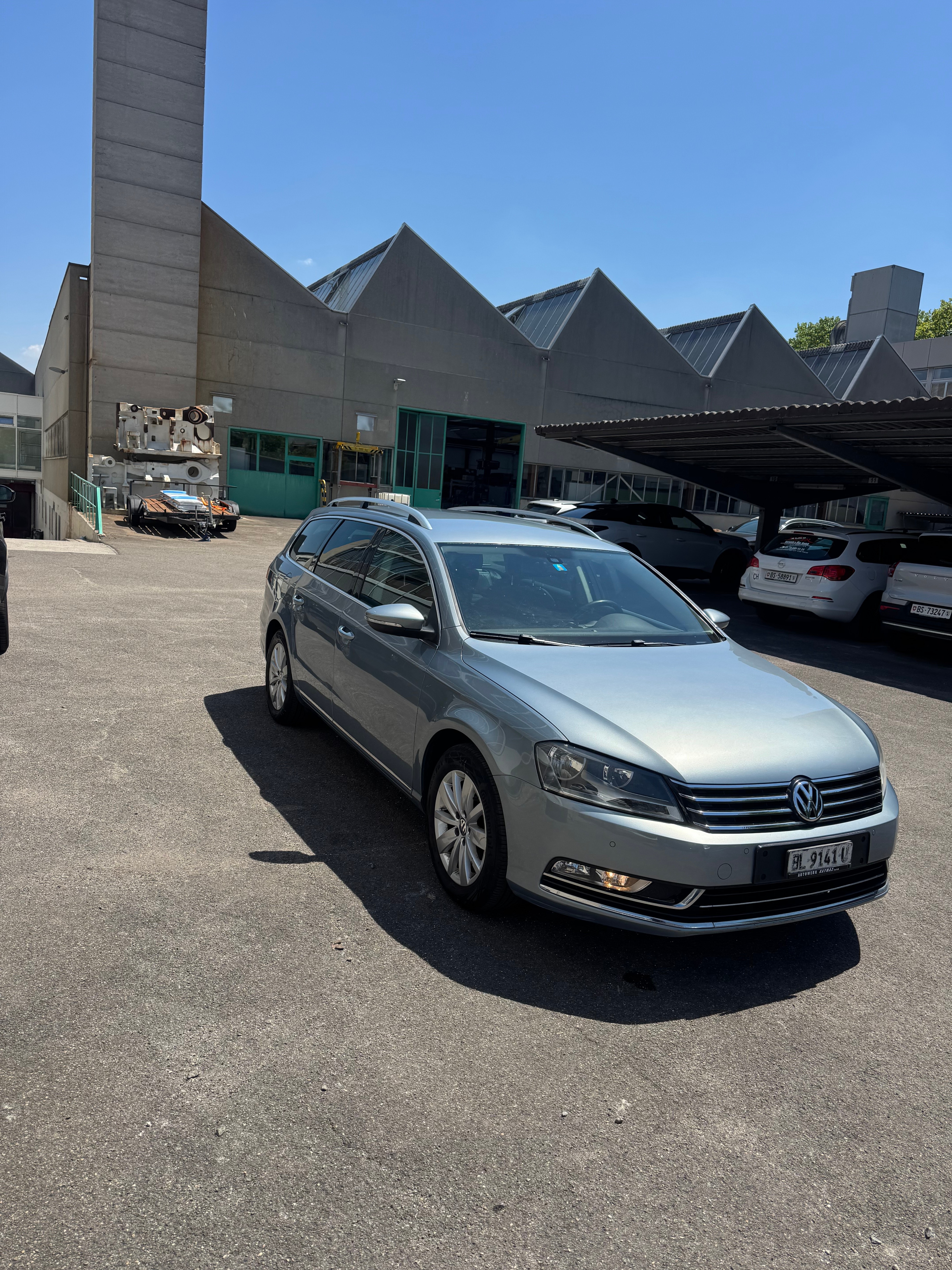 Car photo