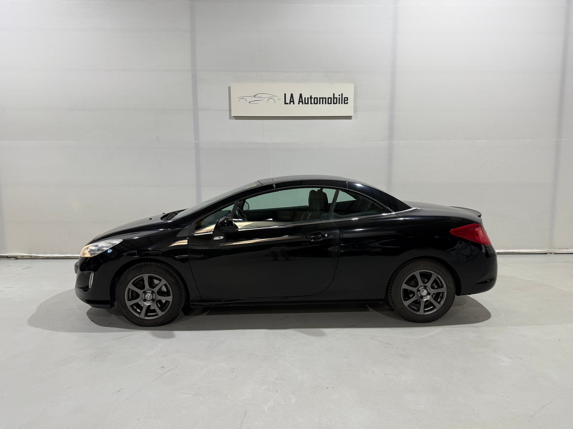 PEUGEOT 308 CC 1.6 16V Turbo Sport Pack-image-2