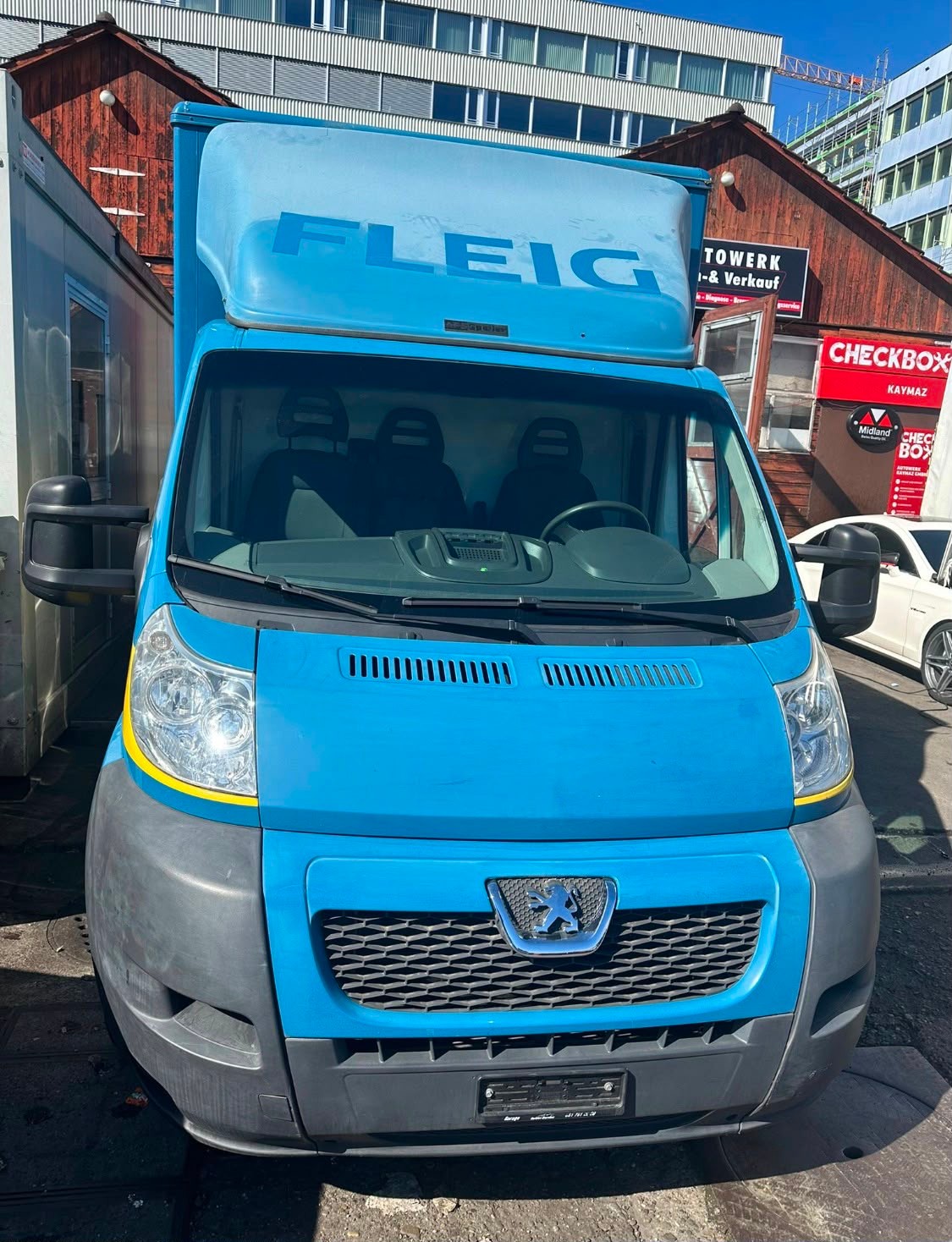 PEUGEOT Boxer 2.2 HDI 335 L3-image-1