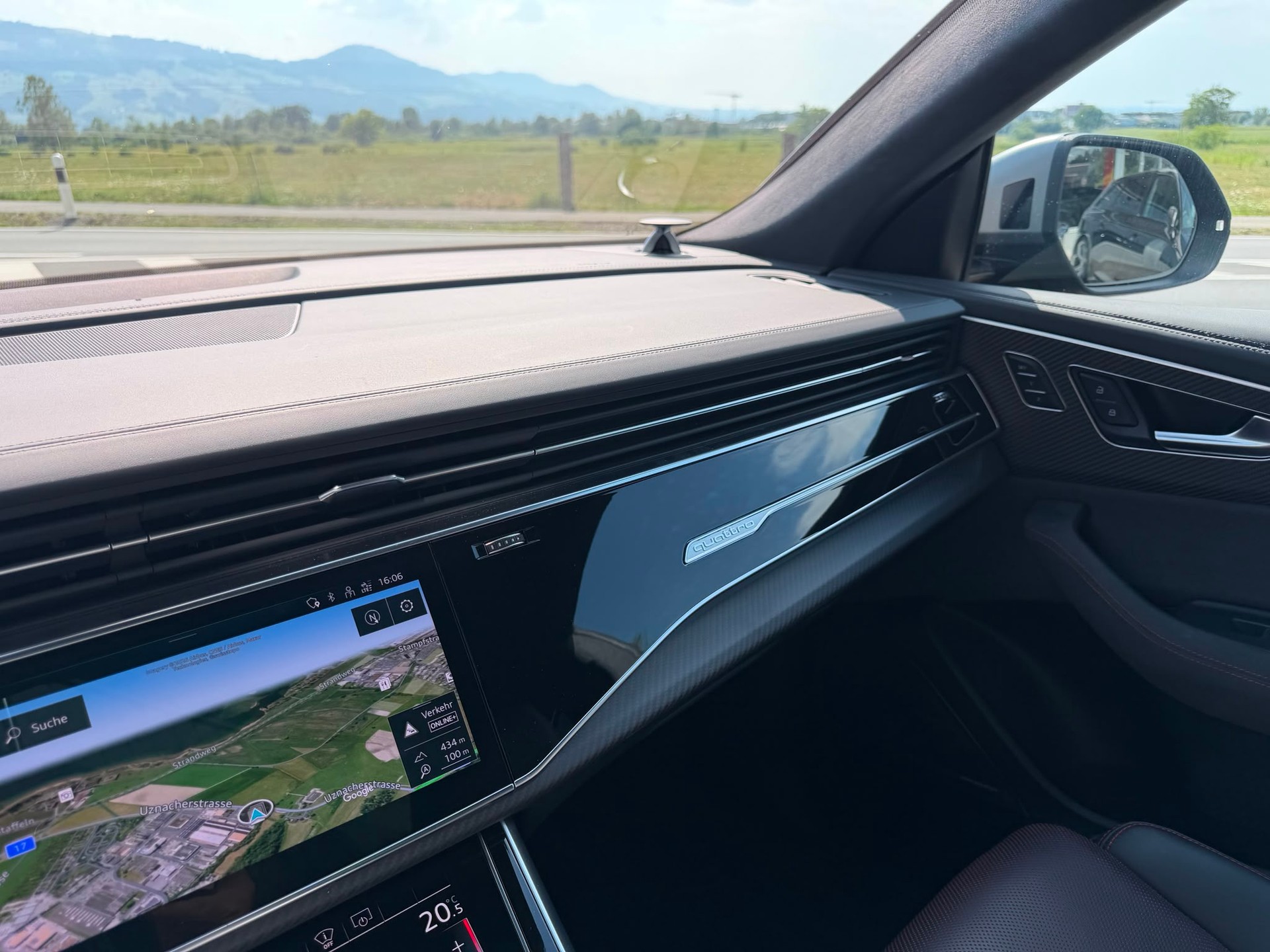 AUDI RSQ8 performance quattro-image-14
