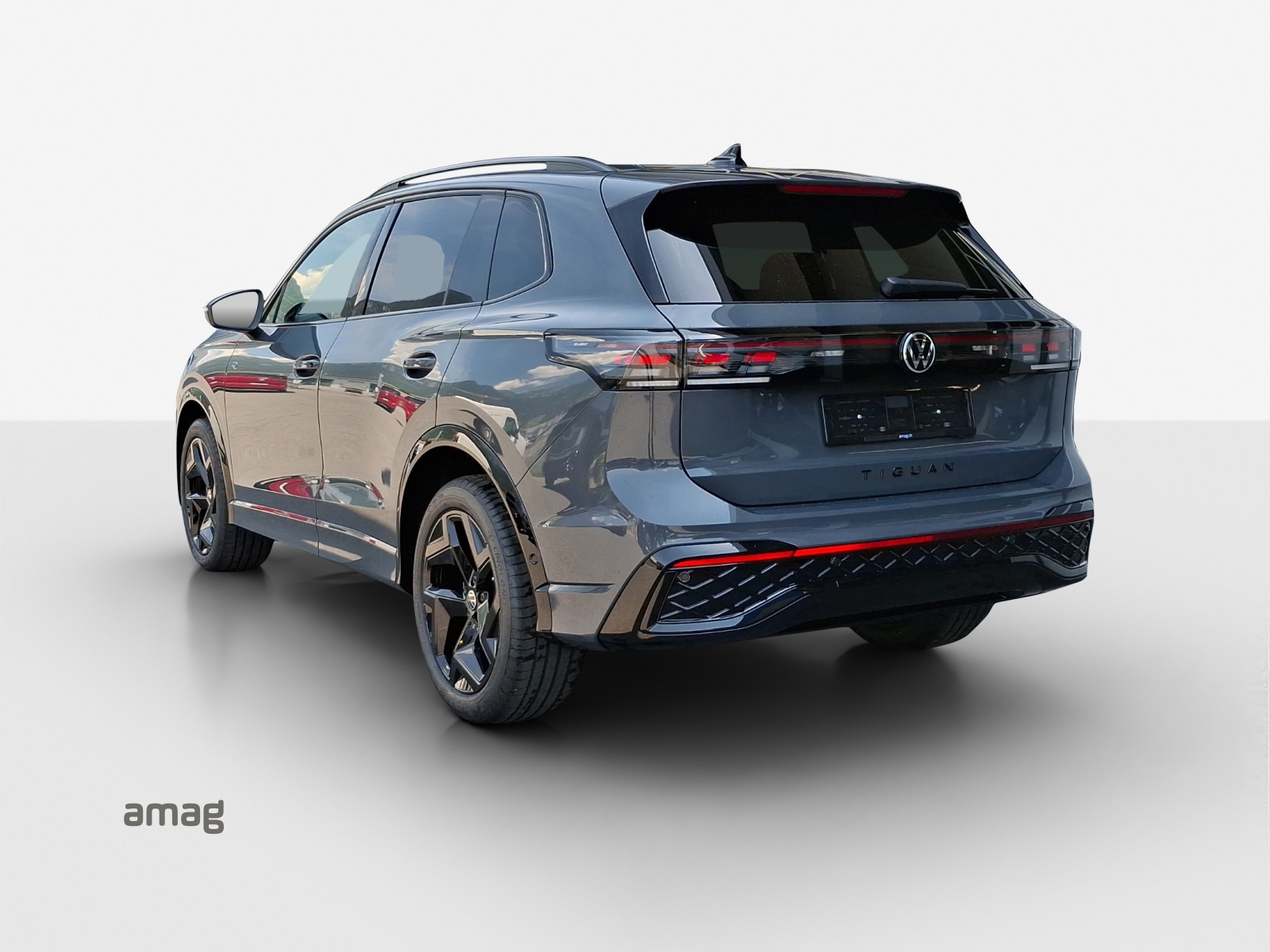 VW Tiguan 1.5 TSI evo2 mHEV R-Line DSG-image-2