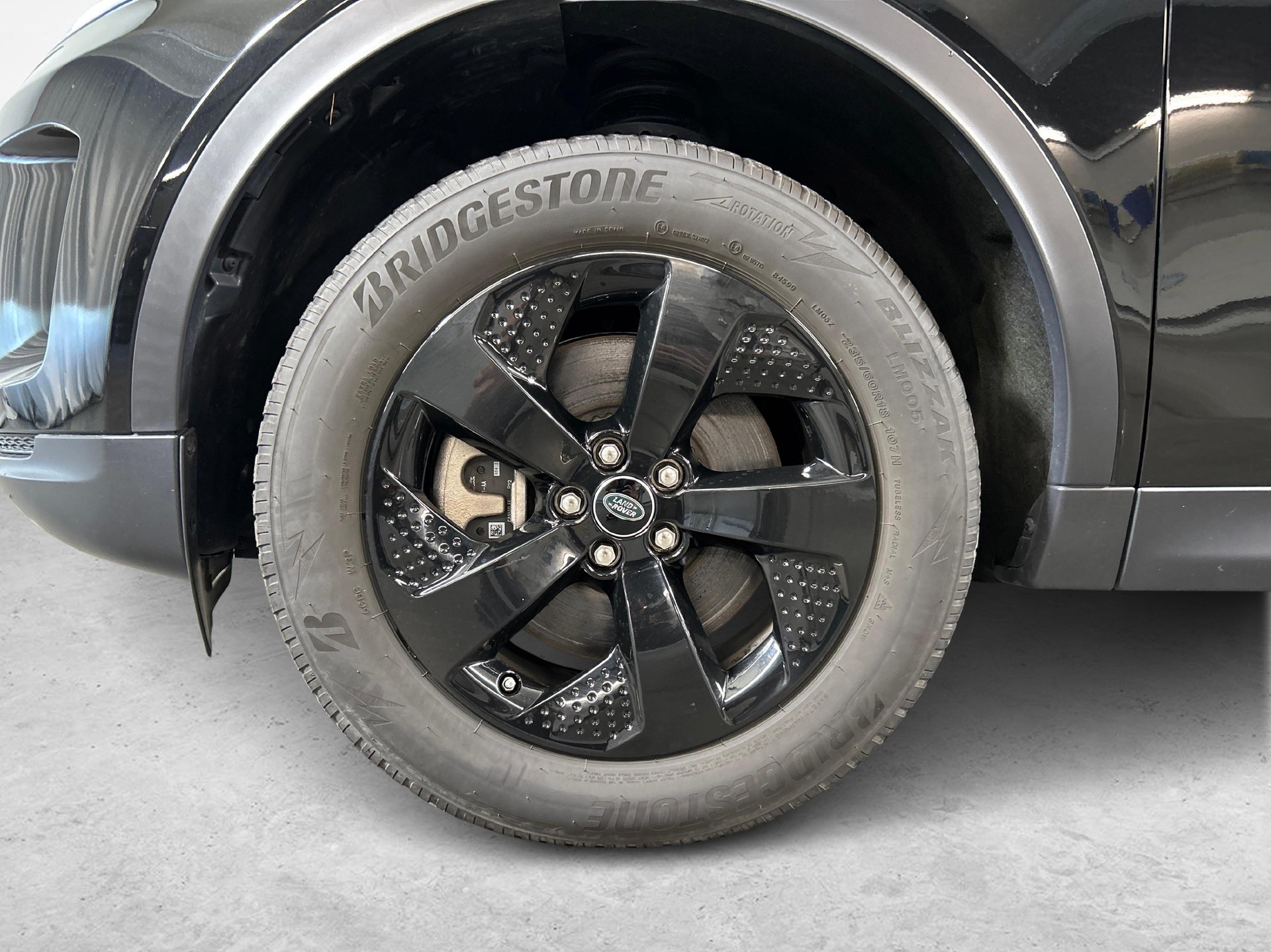 LAND ROVER Discovery Sport 2.0 SD4 200 SE-image-13