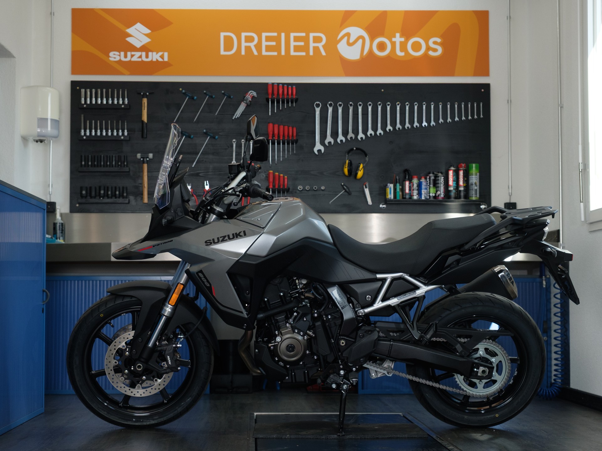SUZUKI DL 800